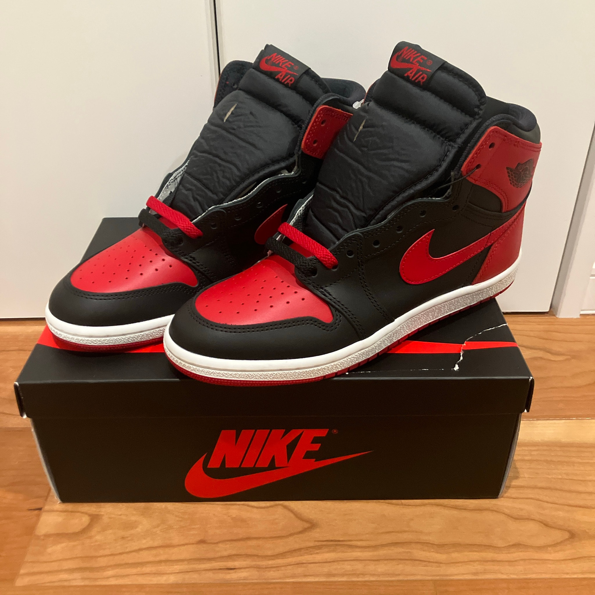 Nike Air Jordan 1 High 85 "Bred" (2025)