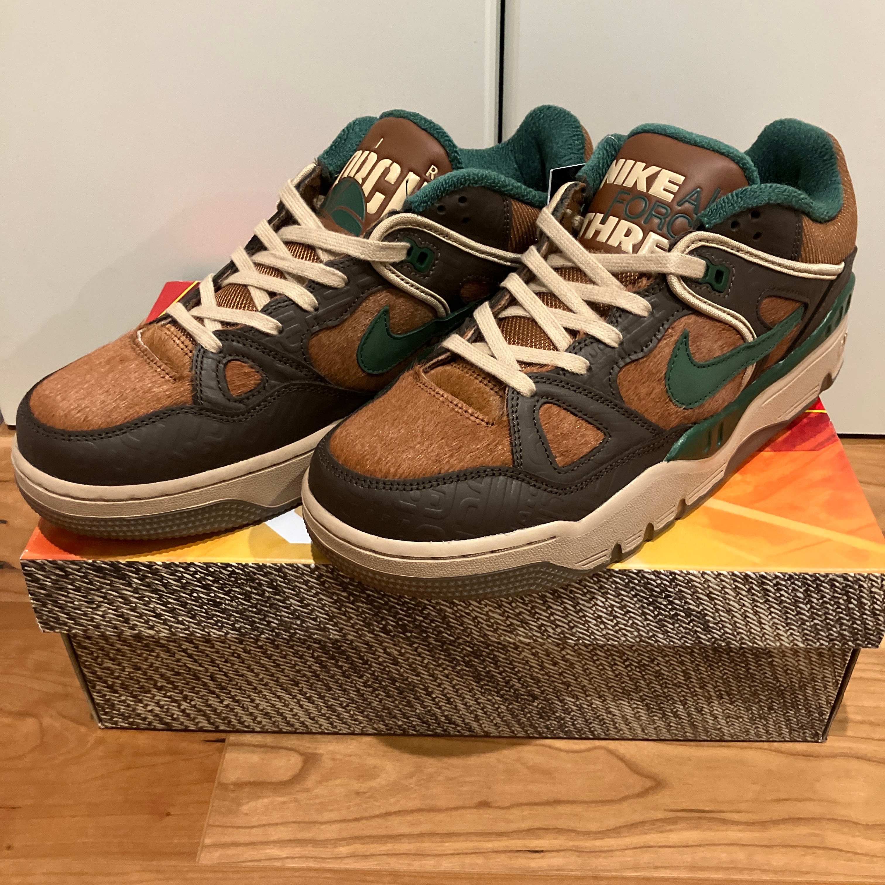 ニゴー × ナイキ エアフォース3 ロー SP "バロックブラウン アンド ピーカン" (ヒールロゴ "OGIN")