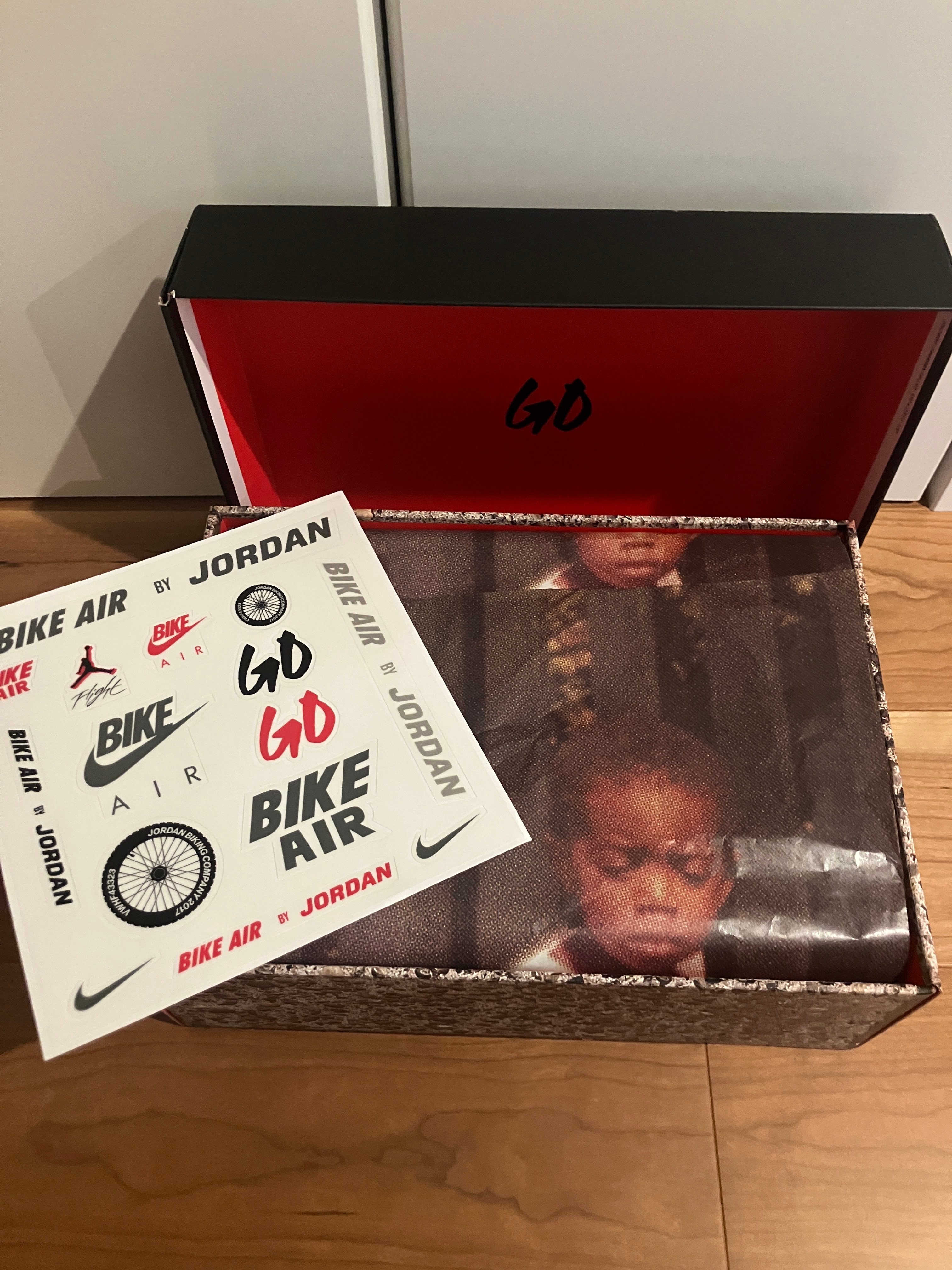 Nigel Sylvester × Nike Air Jordan 4 RM SP "Driveway Grey"