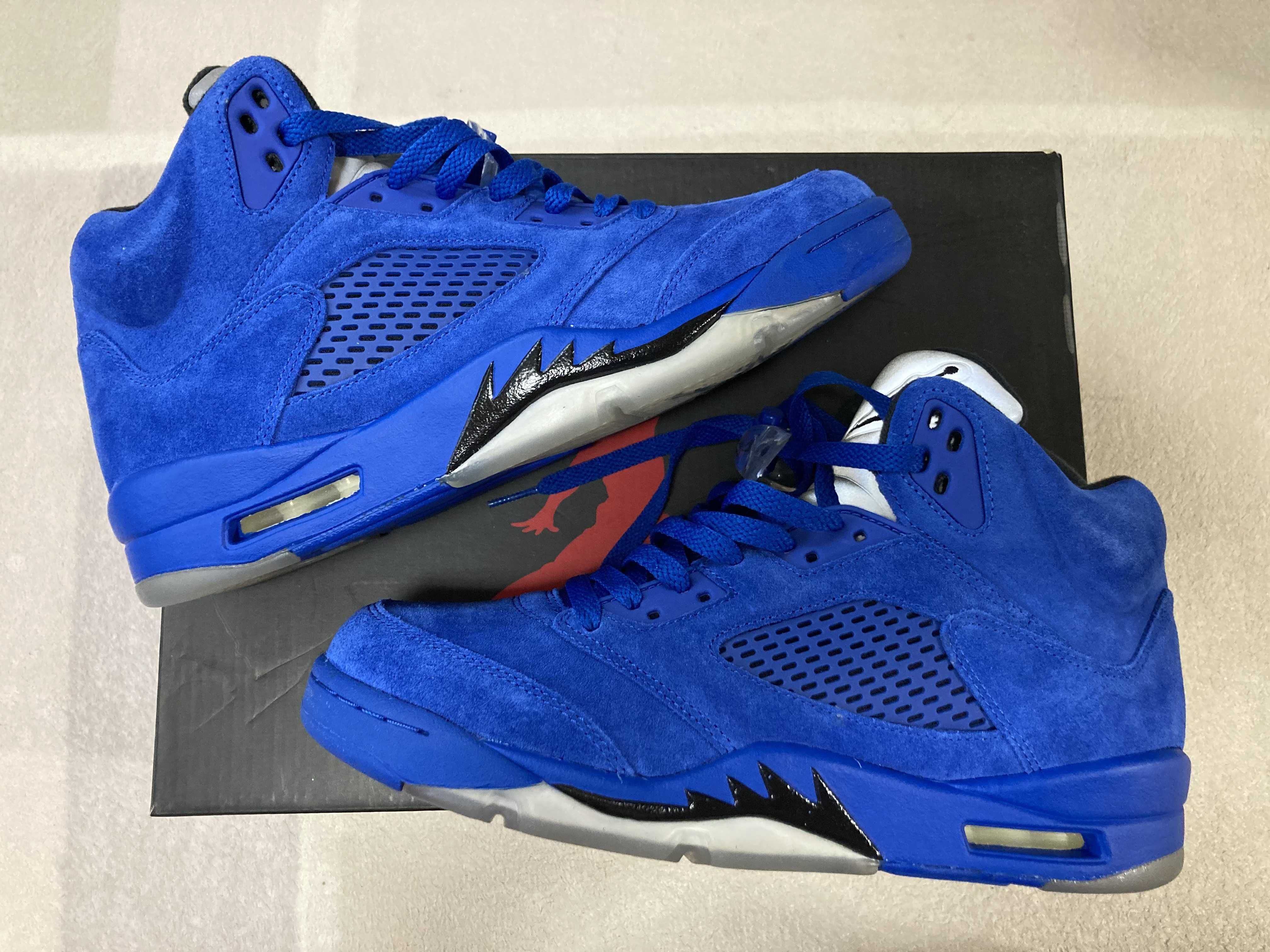Nike Air Jordan 5 Retro "Blue Suede"