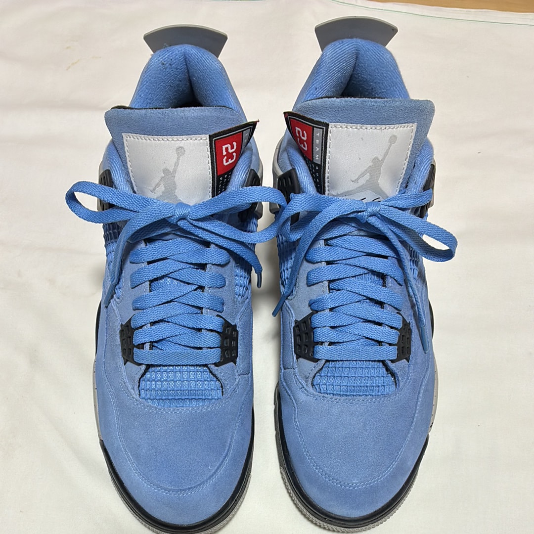 ナイキ エアジョーダン4 "ユニバーシティブルー"