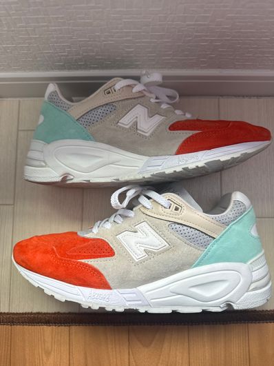 KITH × New Balance 990V2 "Cyclades"