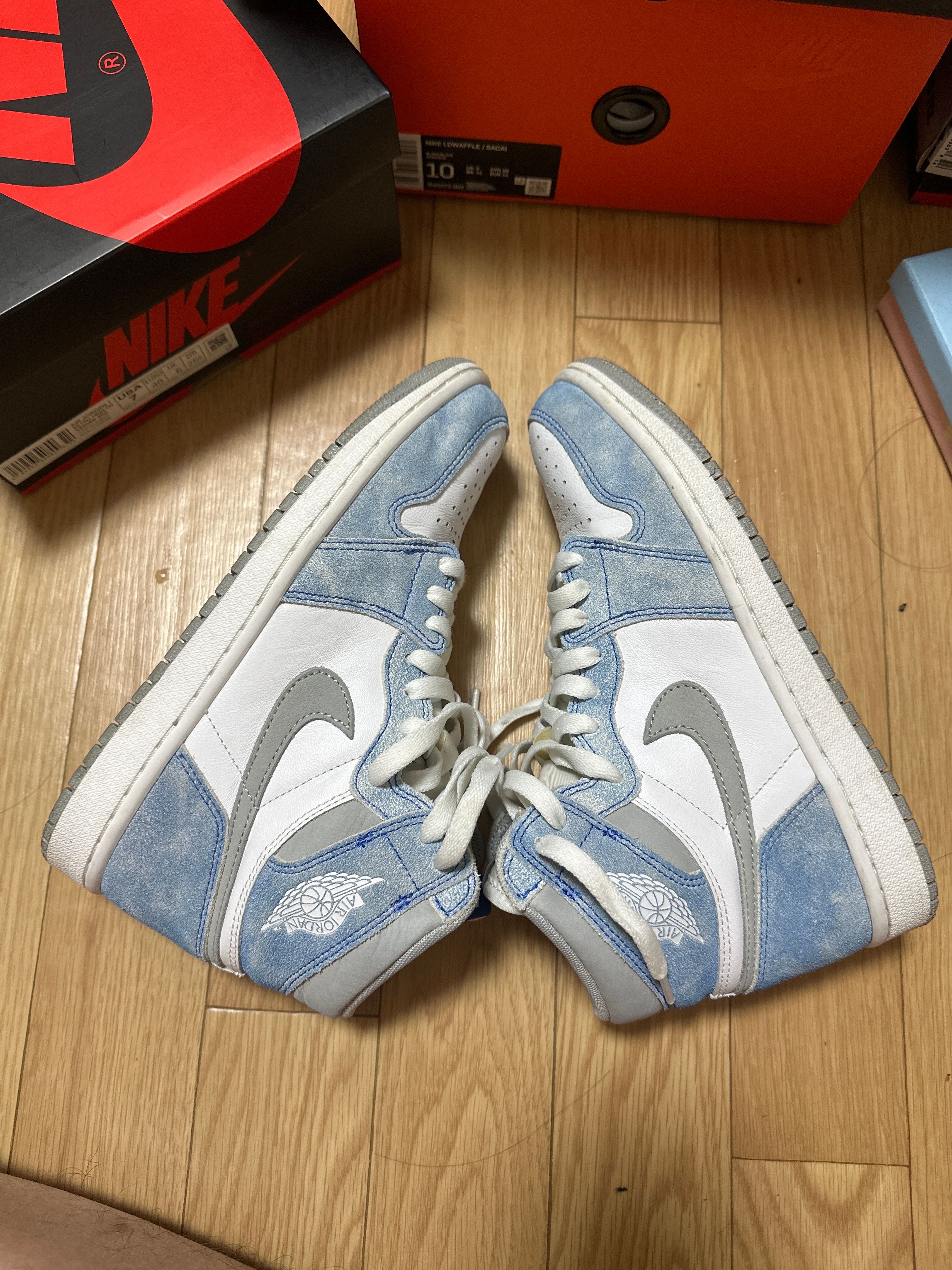 Nike Air Jordan 1 High OG "Hyper Royal"