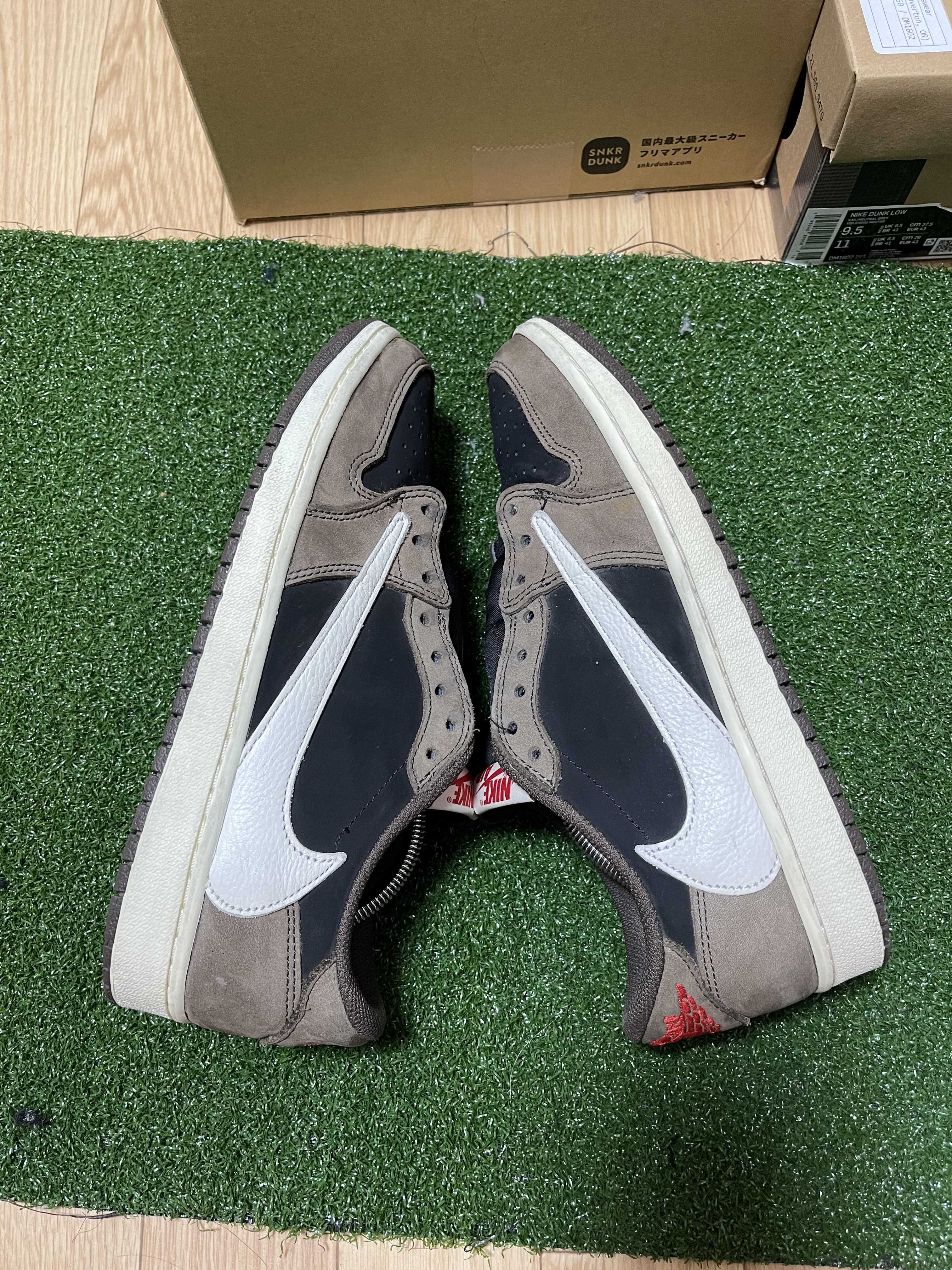 Travis Scott × Nike Air Jordan 1 Low OG SP-T  "Black/Dark Mocha"