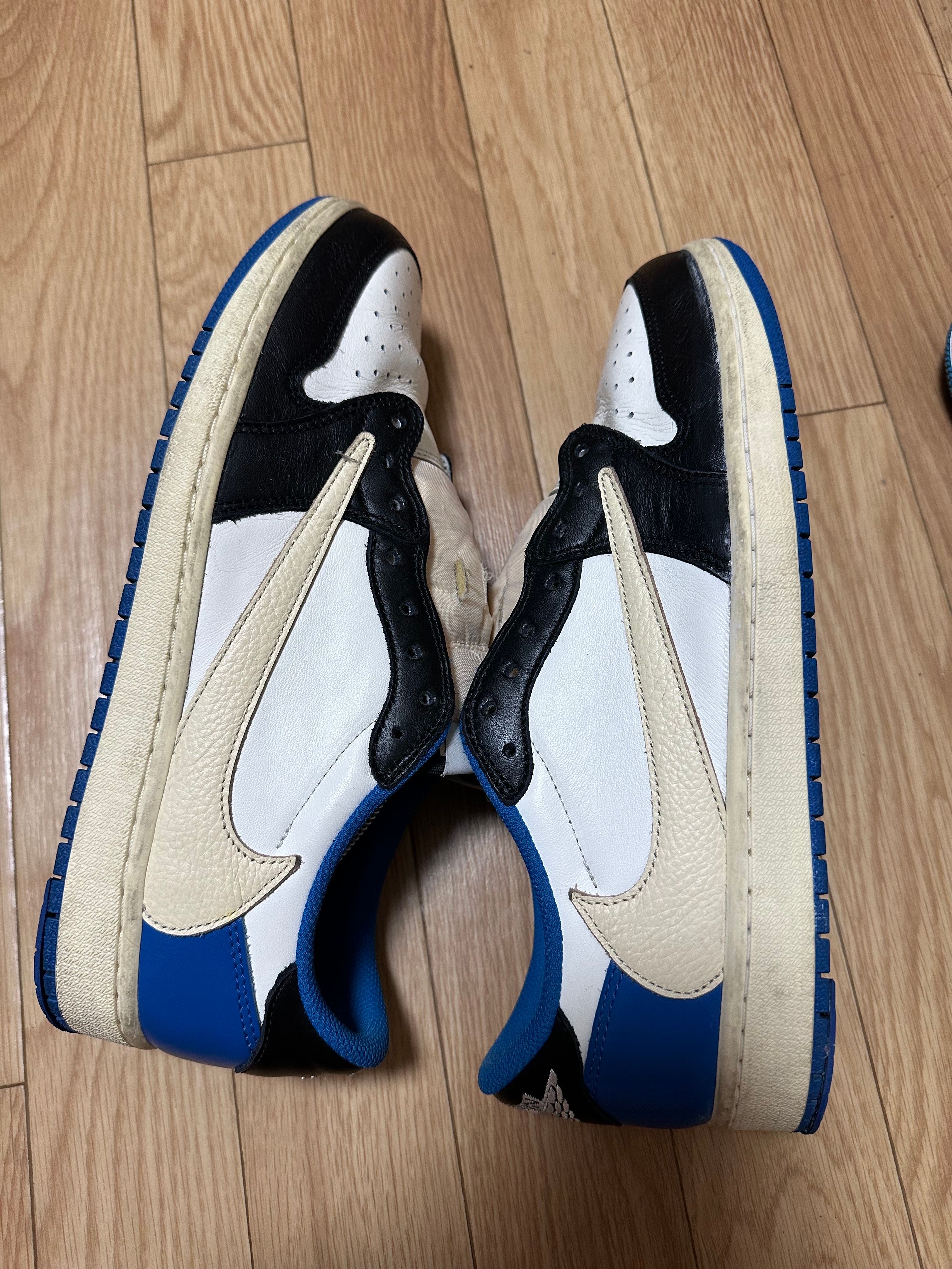 Travis Scott × fragment design × Nike Air Jordan 1 Low OG SP "Military Blue"