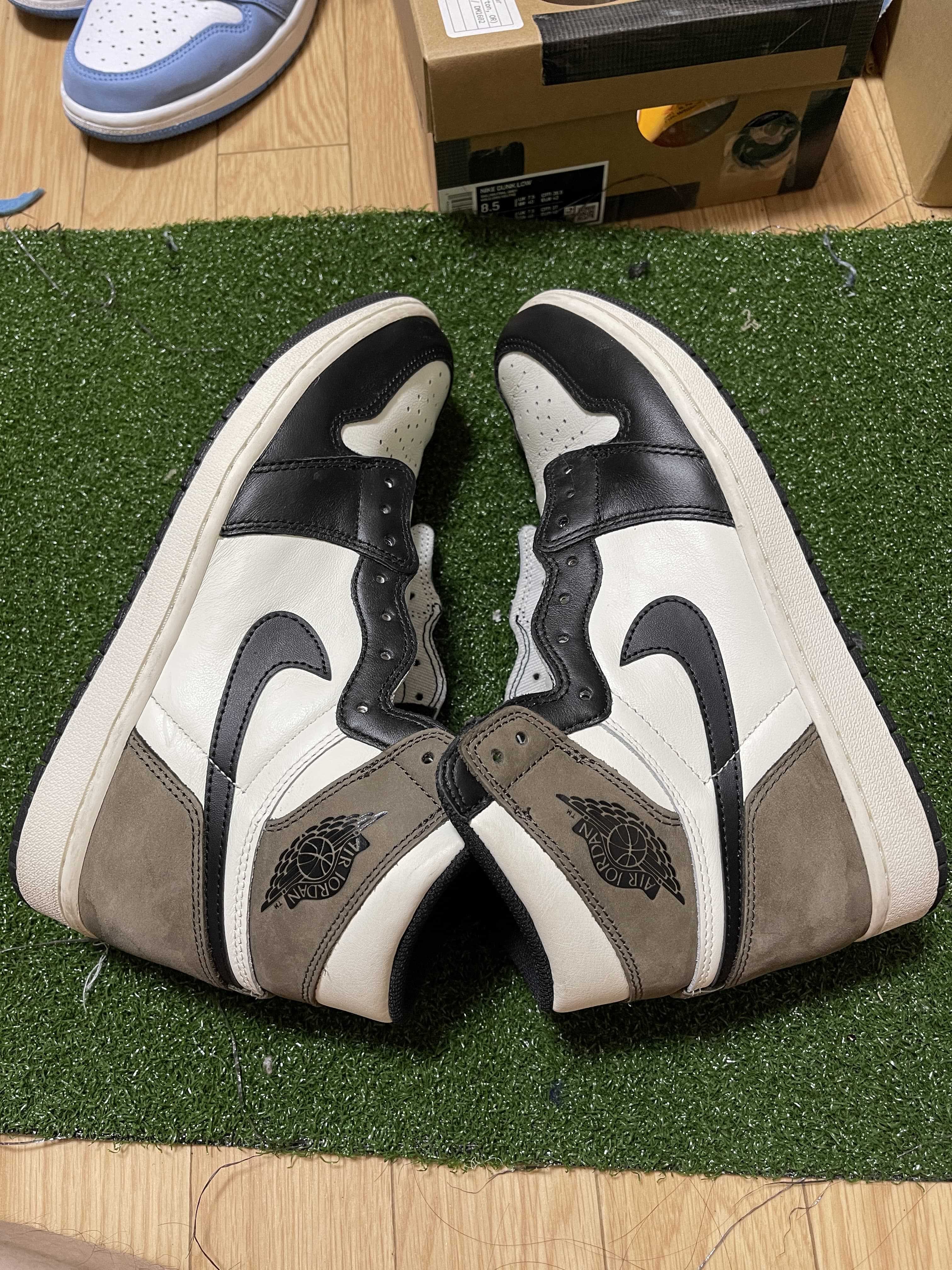 Nike Air Jordan 1 High OG "Sail/Dark Mocha/Black"