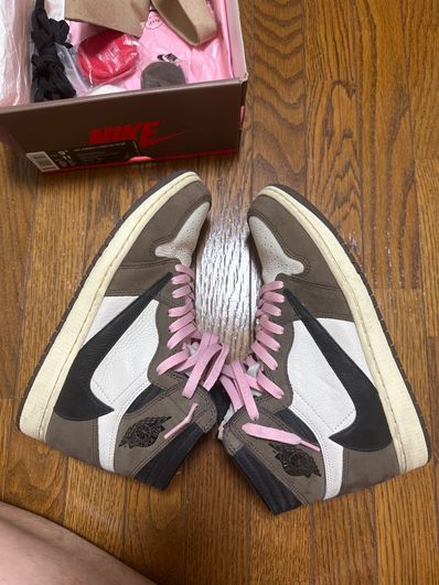 Travis Scott × Nike Air Jordan 1 Retro High OG TS SP "Sail/Dark Mocha"