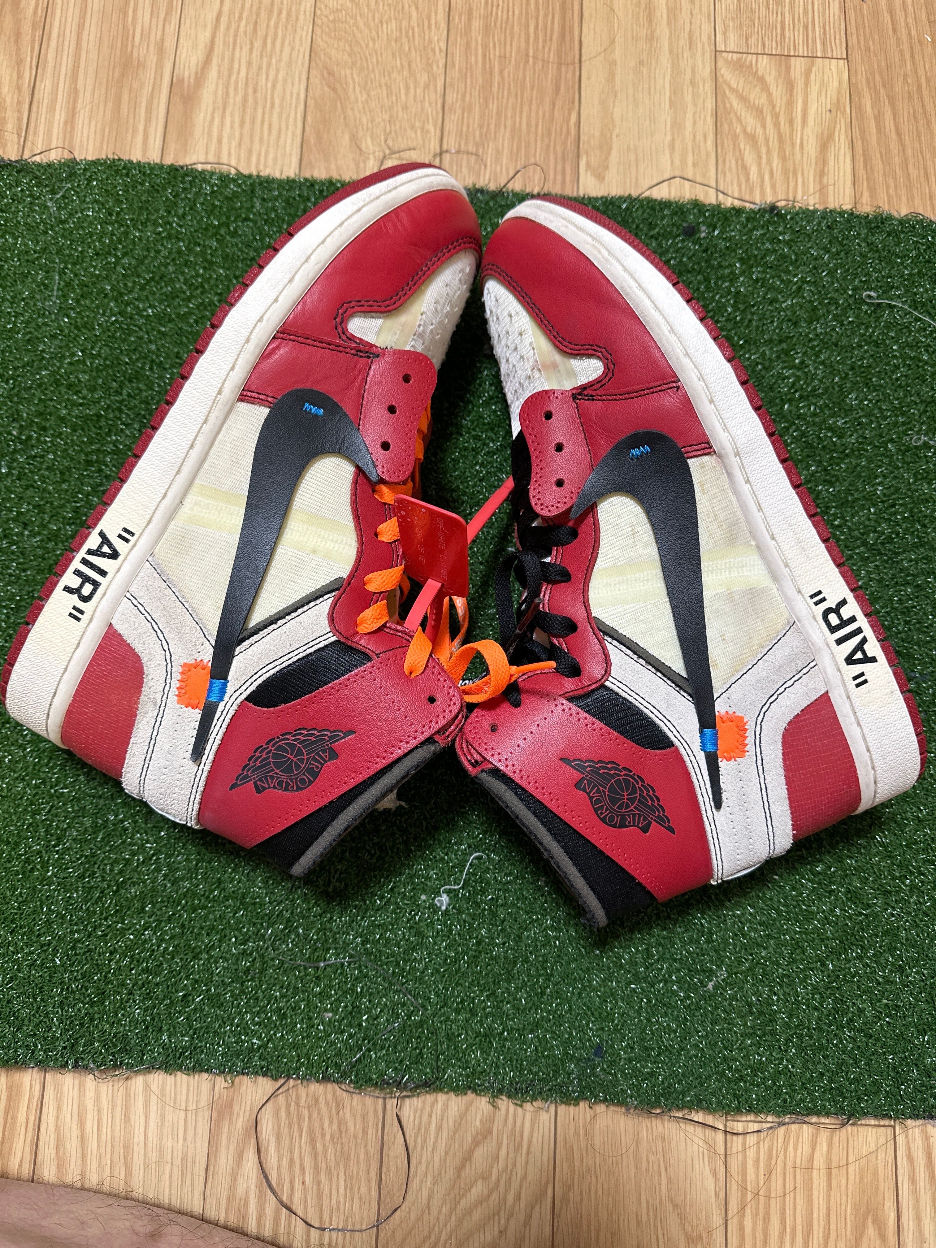 Off-White × Nike Air Jordan 1 Retro High The Ten "Chicago"