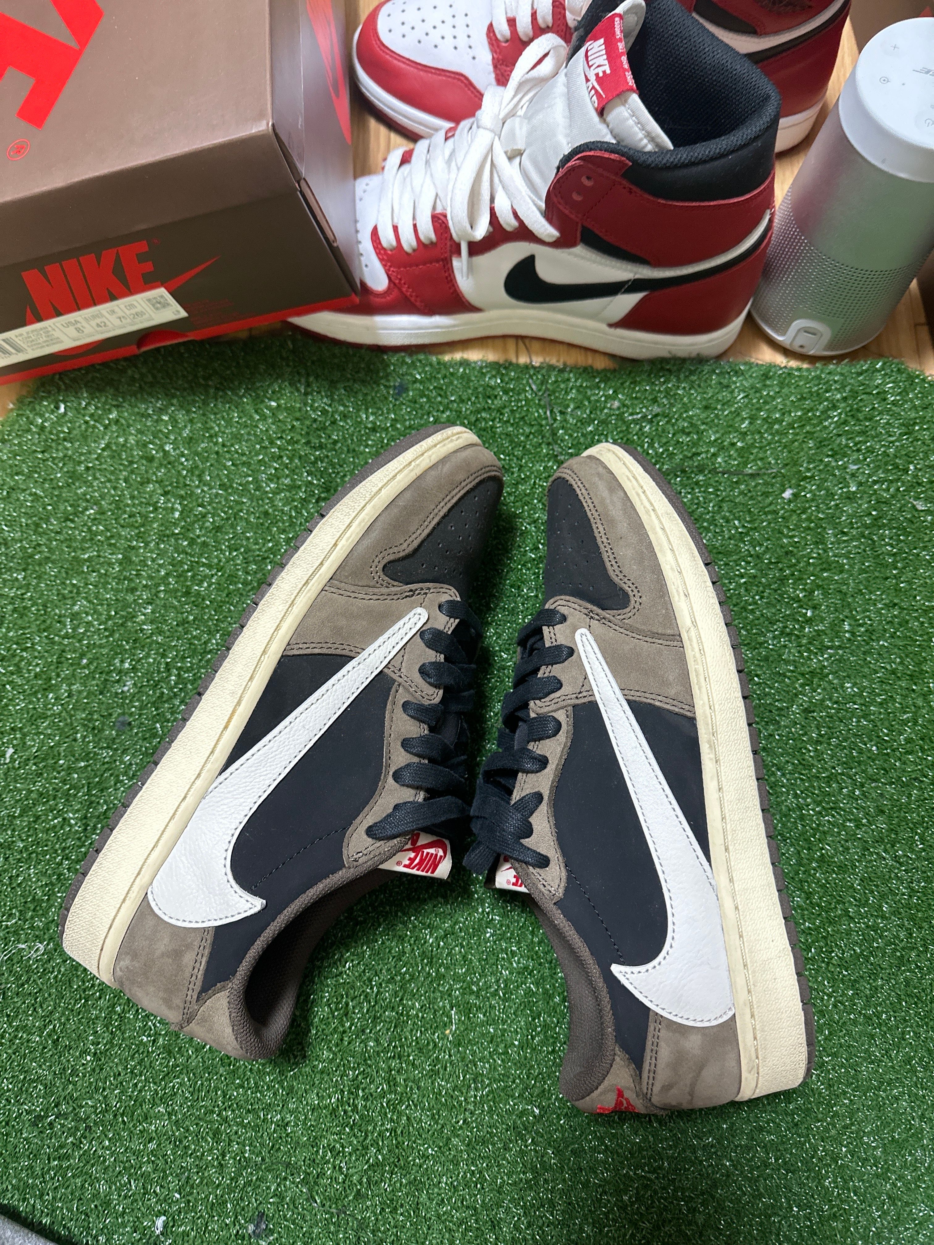 Travis Scott × Nike Air Jordan 1 Low OG SP-T "Black/Dark Mocha"