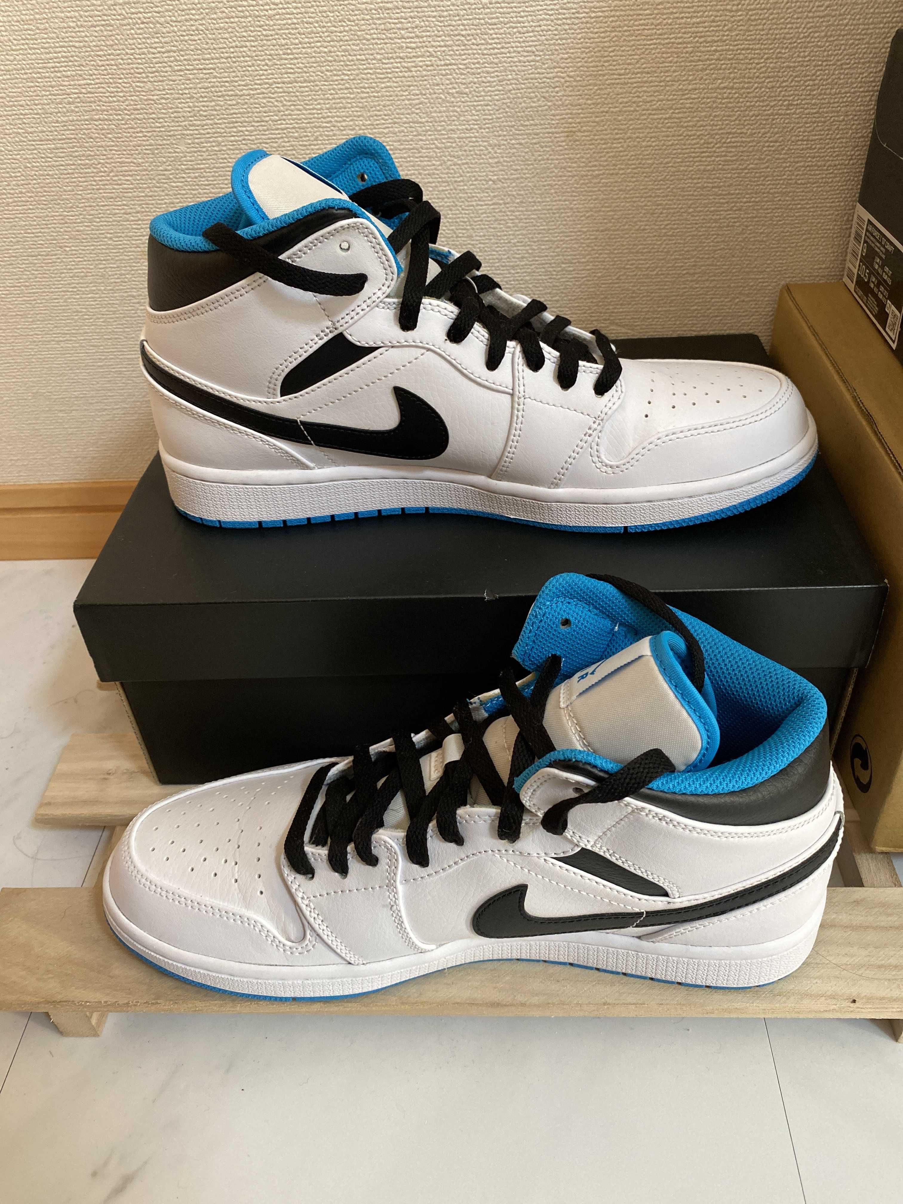 Nike Air Jordan 1 Mid "White/Laser blue"