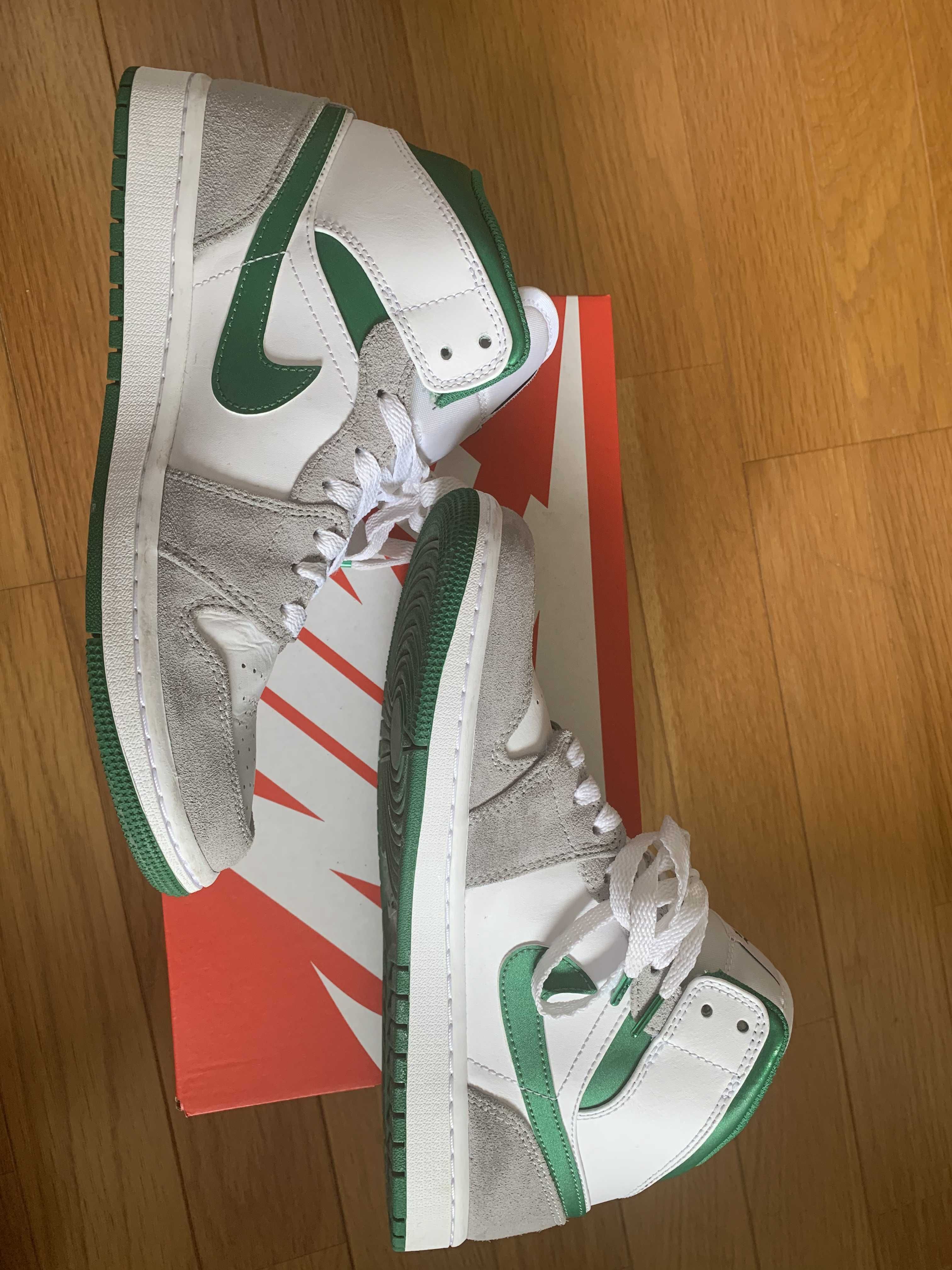 Nike Air Jordan 1 Mid "Green Grey White"