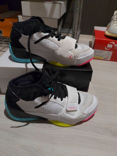 Nike Jordan Zion 2 "White/Bolt/Dynamic Turquoise/Black"
