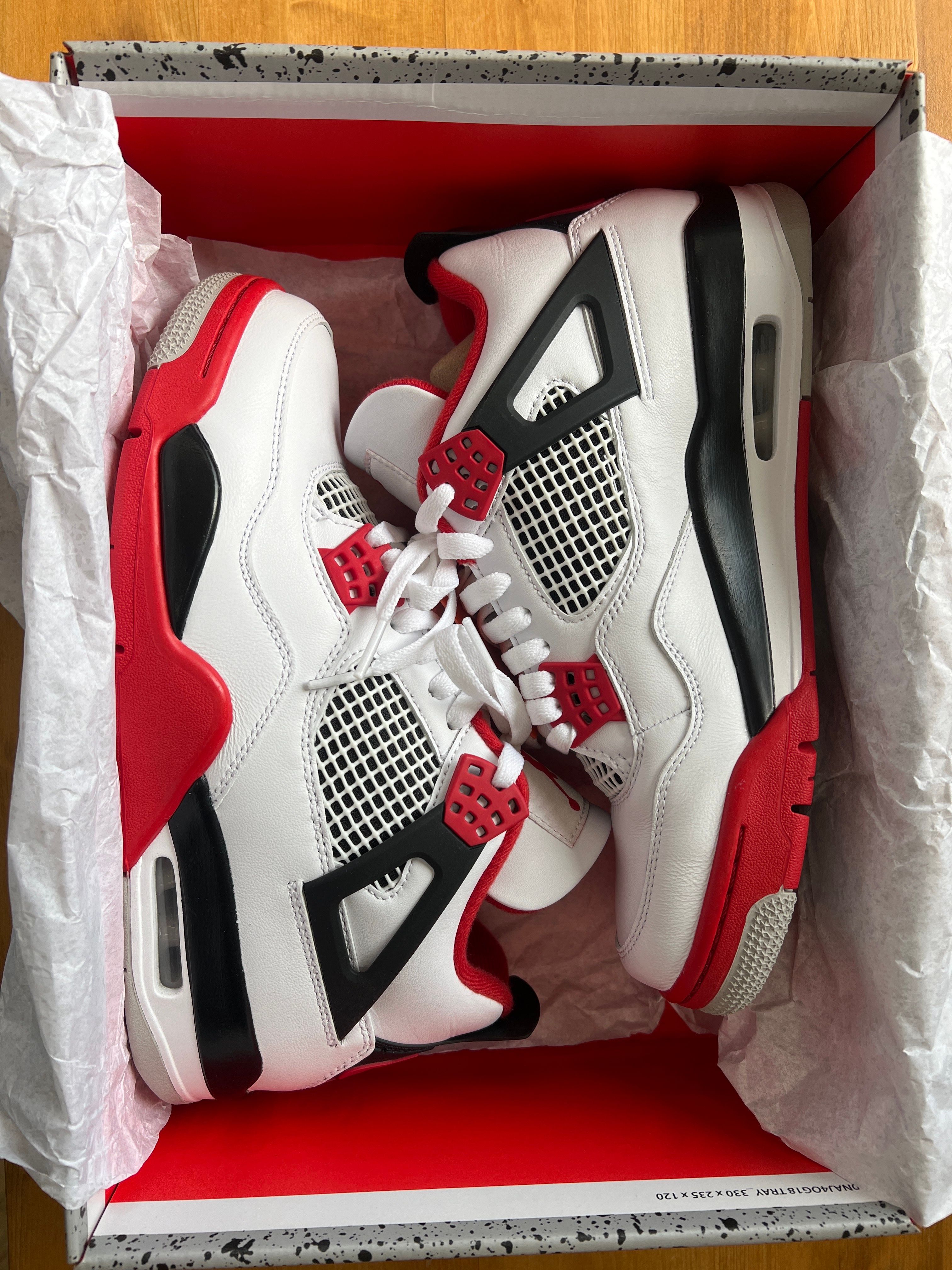 Nike Air Jordan 4 Retro OG "Fire Red" (2020)