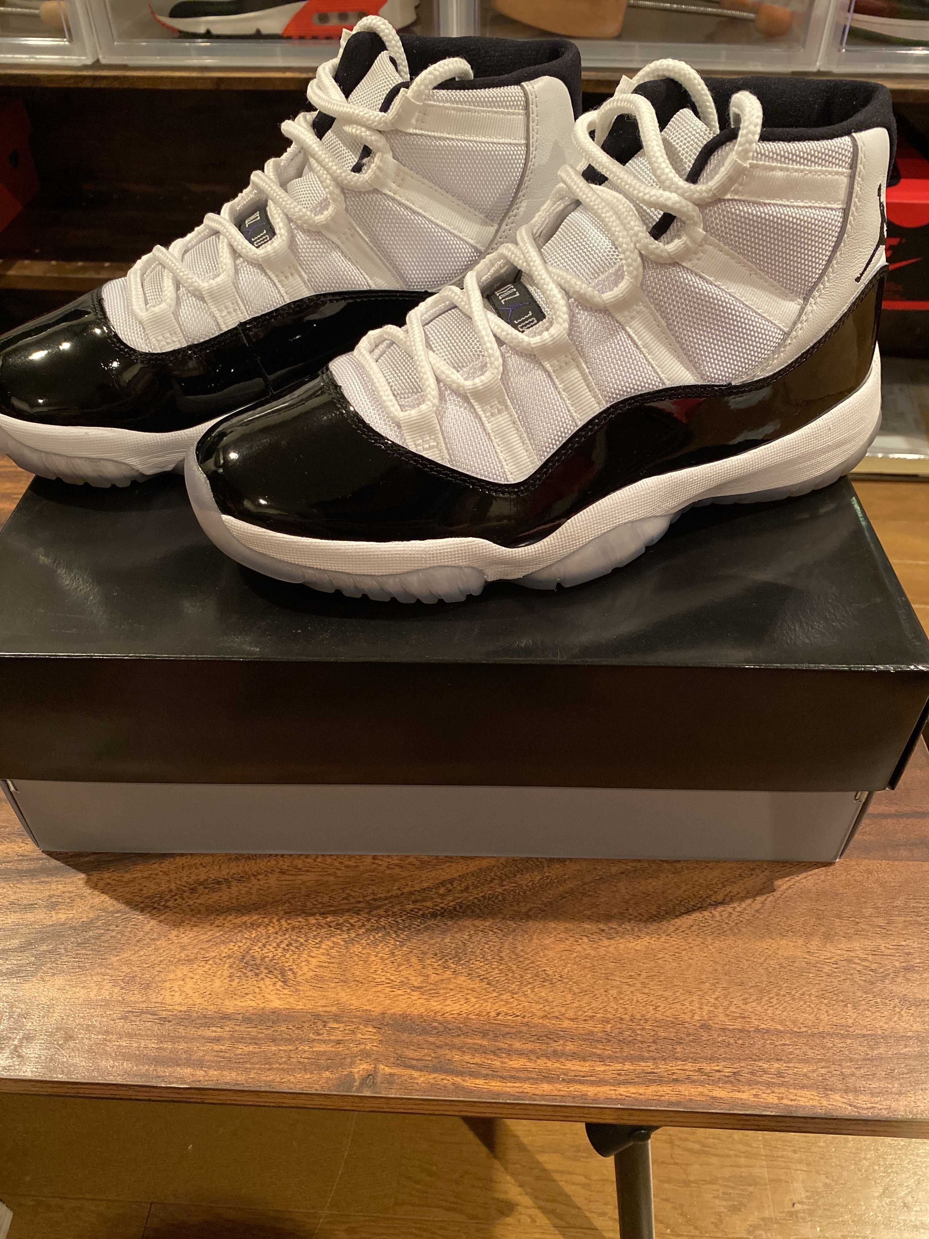 Nike Air Jordan 11 Retro "Concord" (2018)