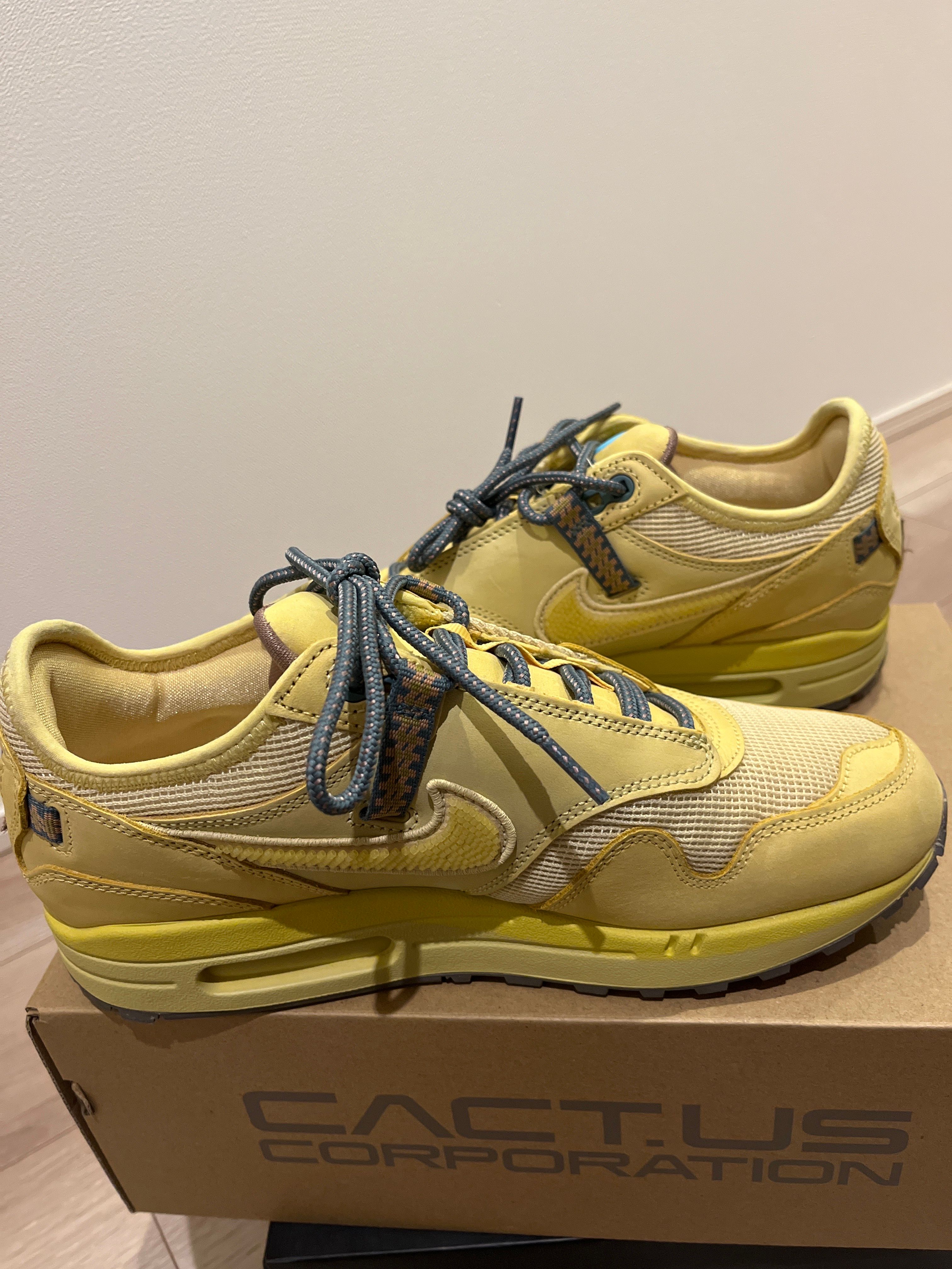 Travis Scott × Nike Air Max 1 "CACT.US Gold"