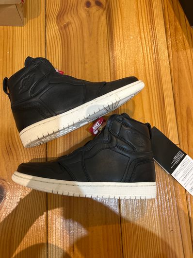 Nike Women's Air Jordan 1 Retro High Zip "Black Sail"