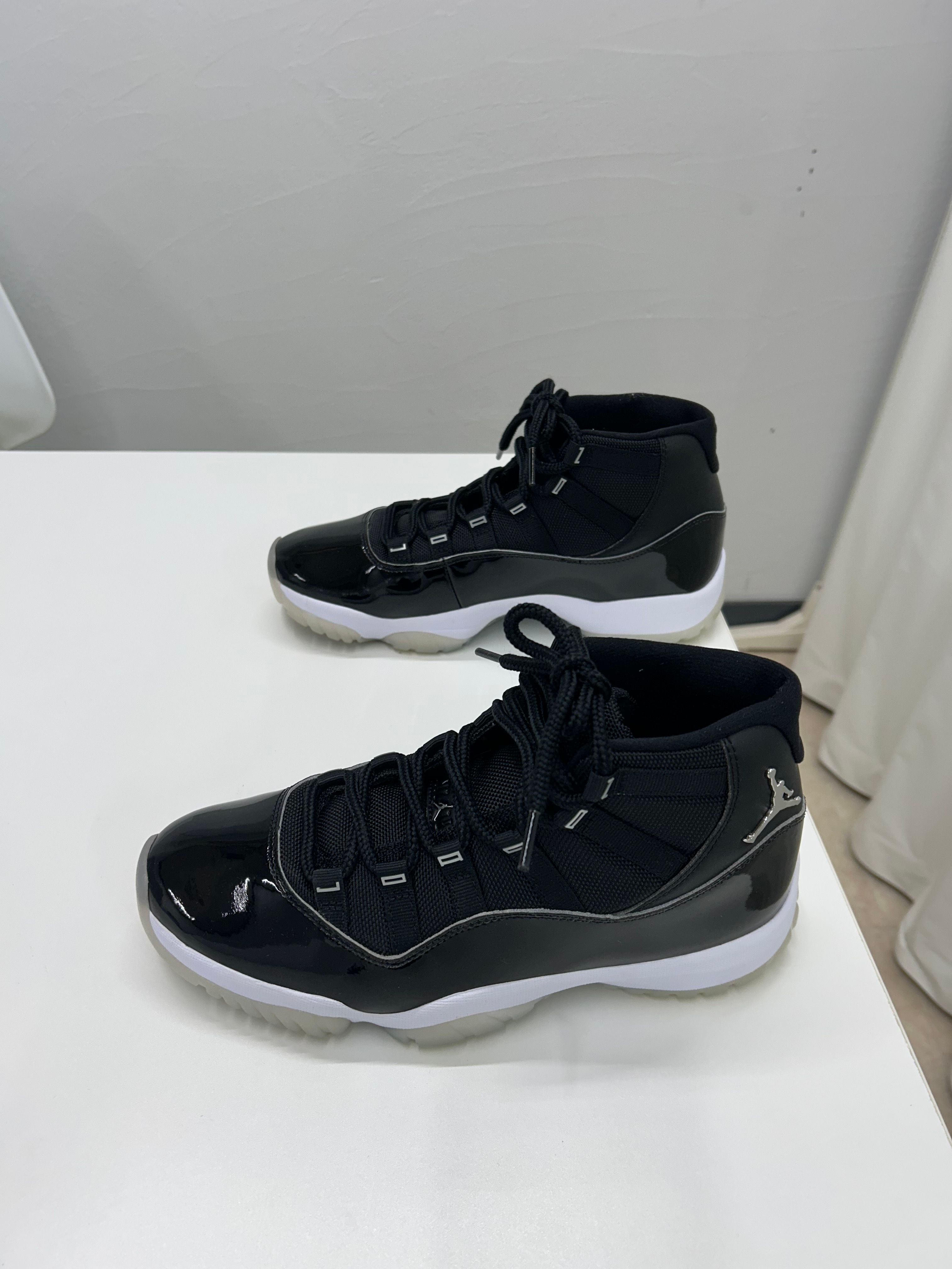 Nike Air Jordan 11 "Jubilee"