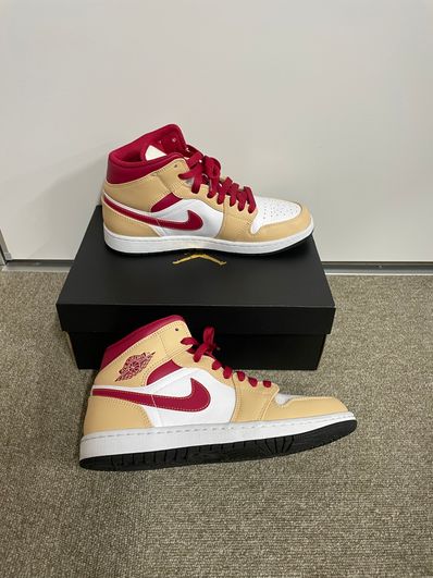 Nike Air Jordan 1 Mid "Beige/Cardinal Red"