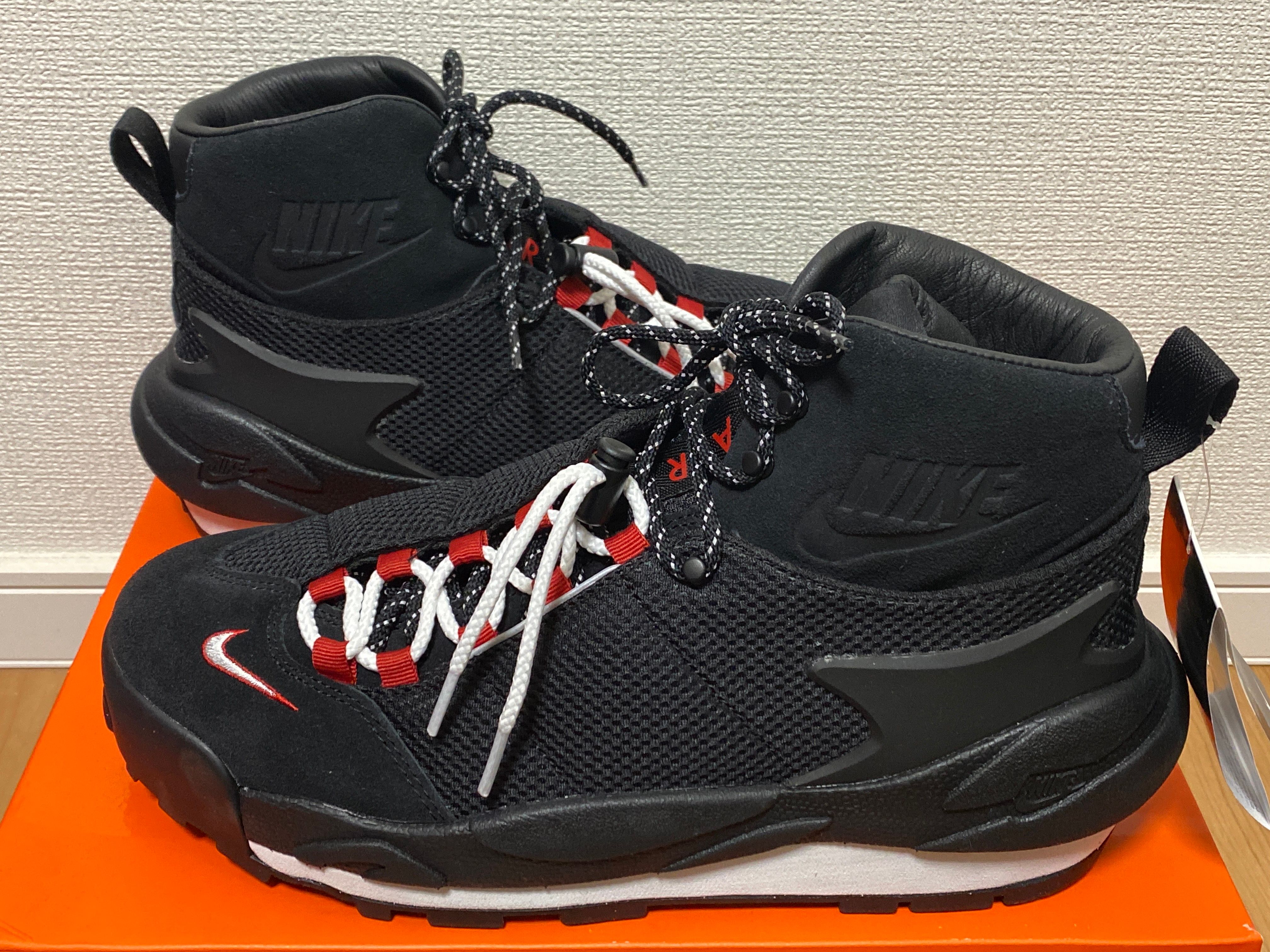 sacai × Nike Magmascape "Black"