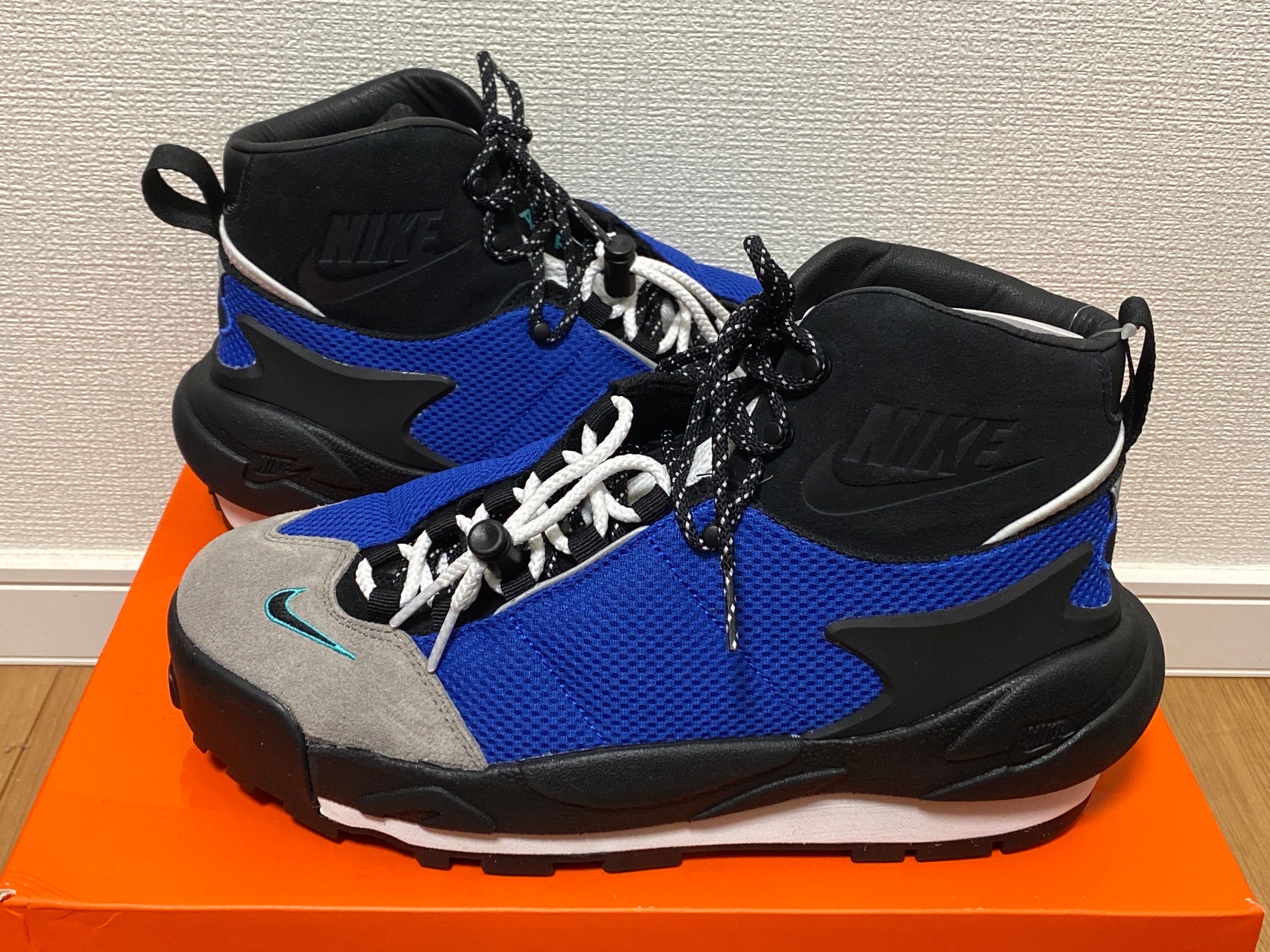 sacai × Nike Magmascape "Varsity Royal"