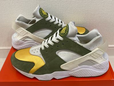 Stussy × Nike Air Huarache "Dark Olive"