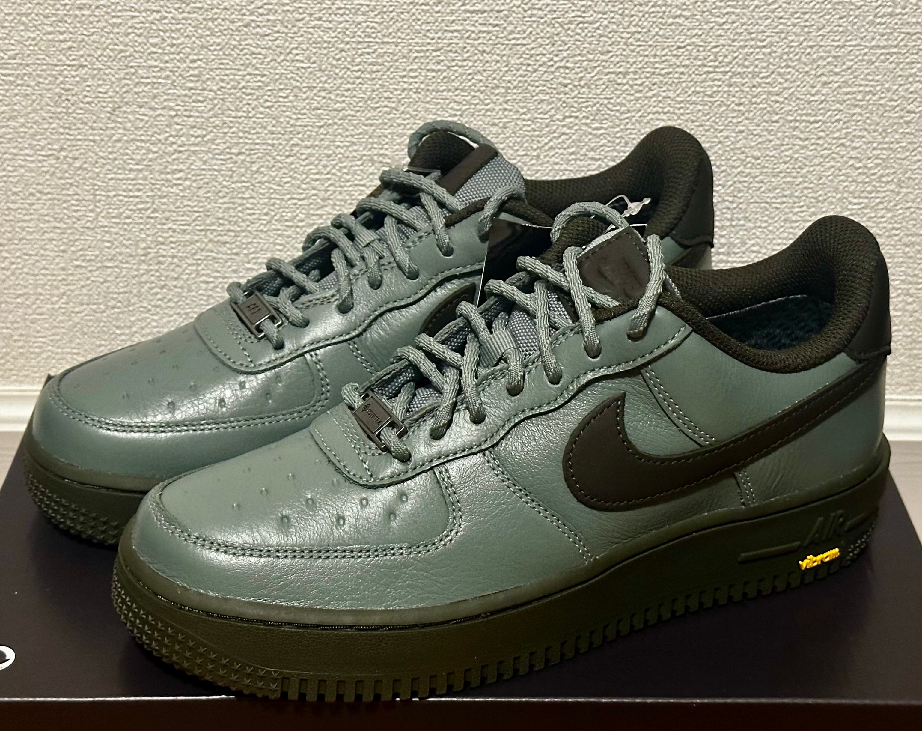 Nike Air Force 1 Low GORE-TEX Vibram "Clay Green/Sequoia/Speed Yellow"