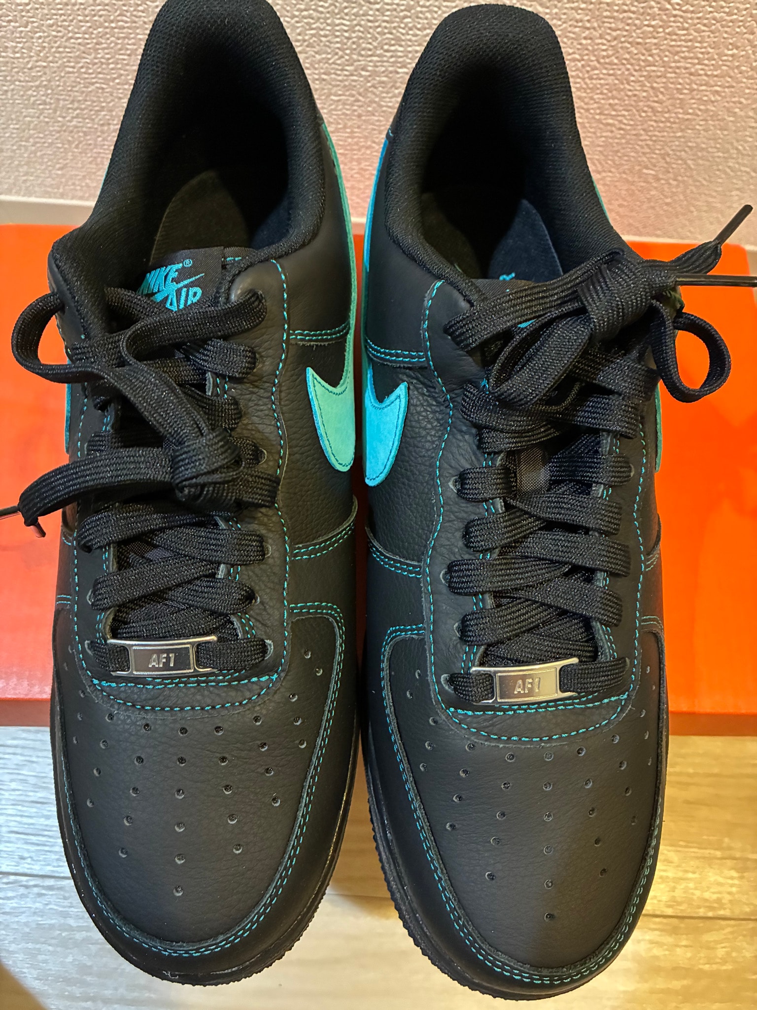 Nike Air Force 1 Low "Black Tiffany"
