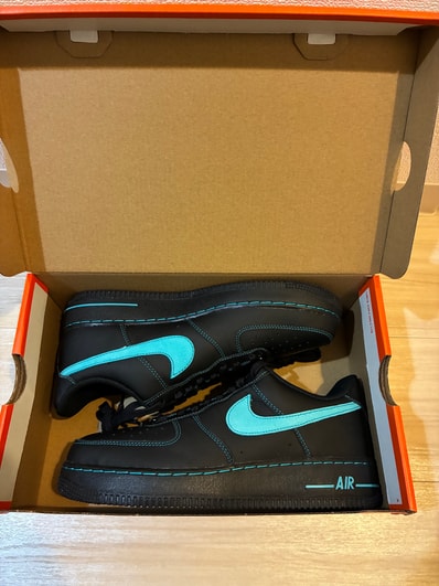 Nike Air Force 1 Low "Black Tiffany"