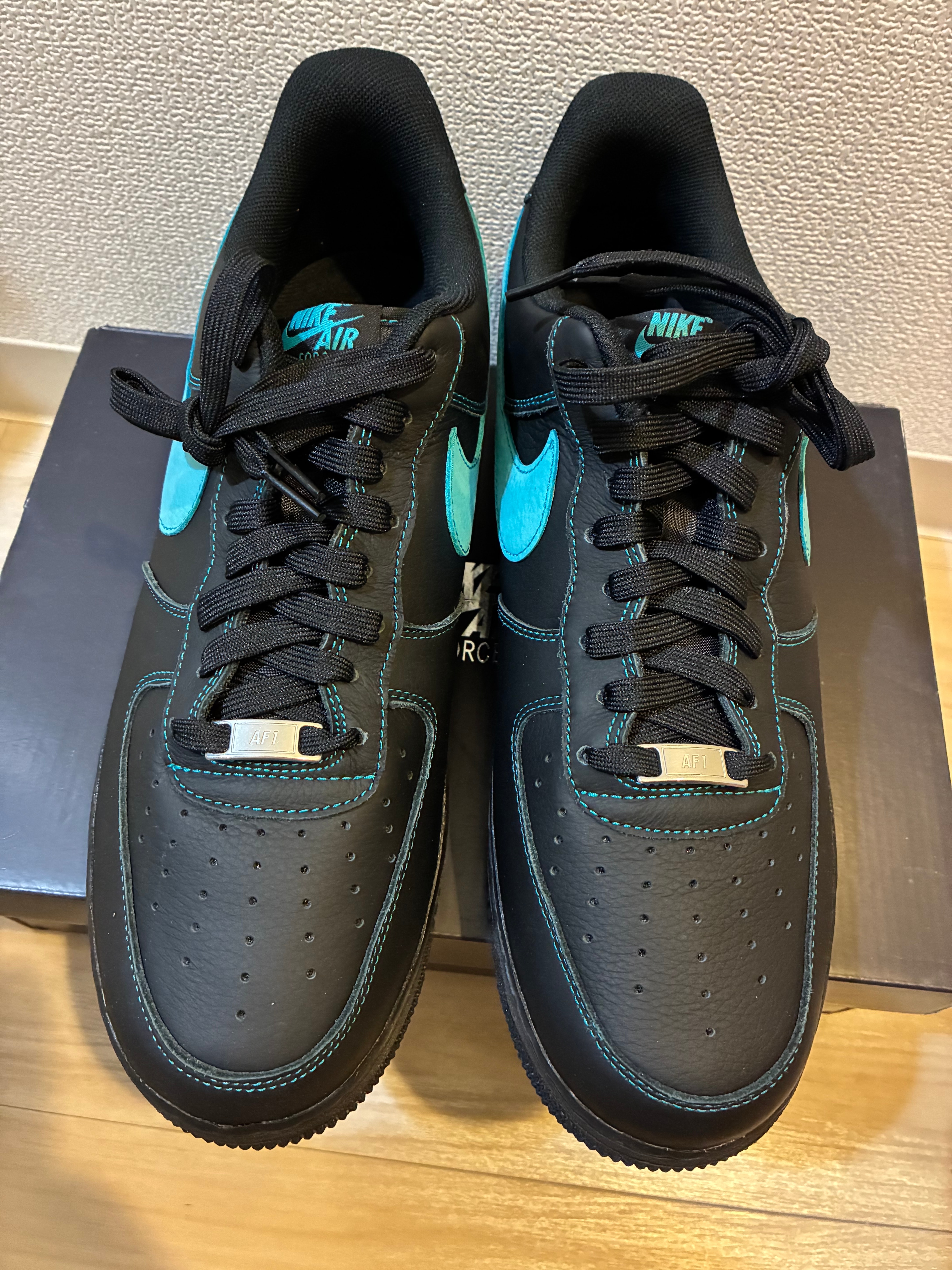 Nike Air Force 1 Low "Black Tiffany"