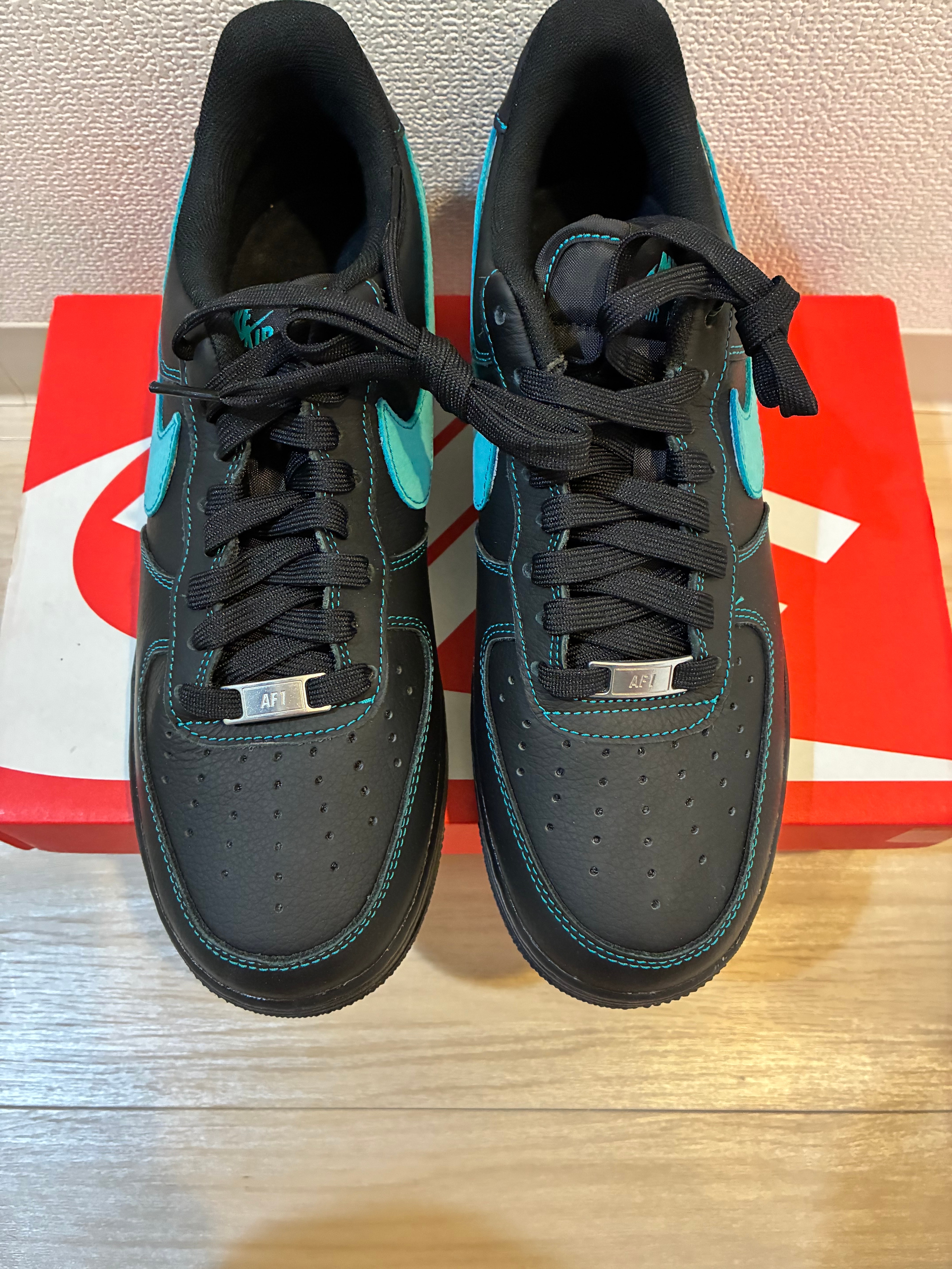 Nike Air Force 1 Low "Black Tiffany"