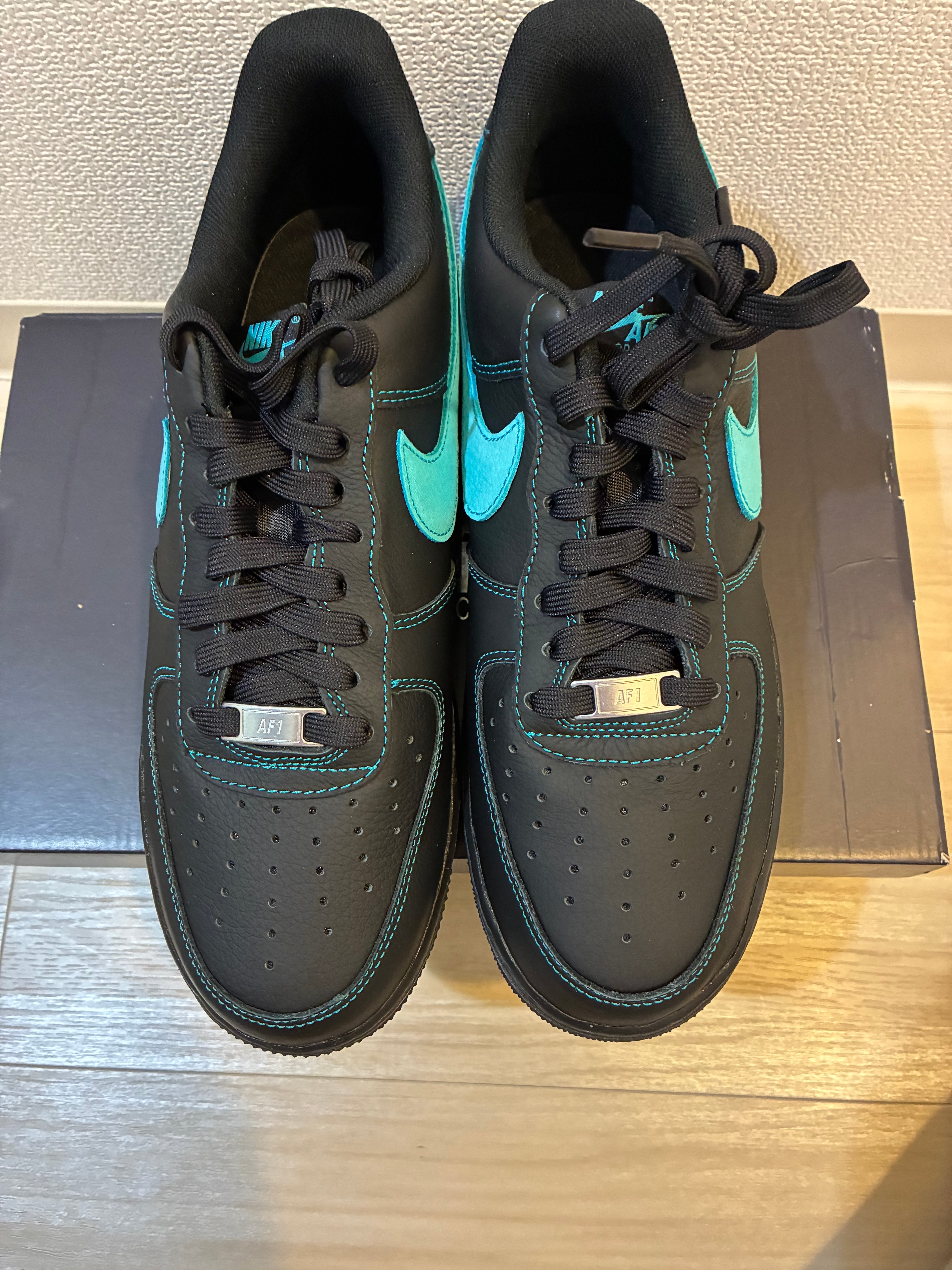 Nike Air Force 1 Low "Black Tiffany"