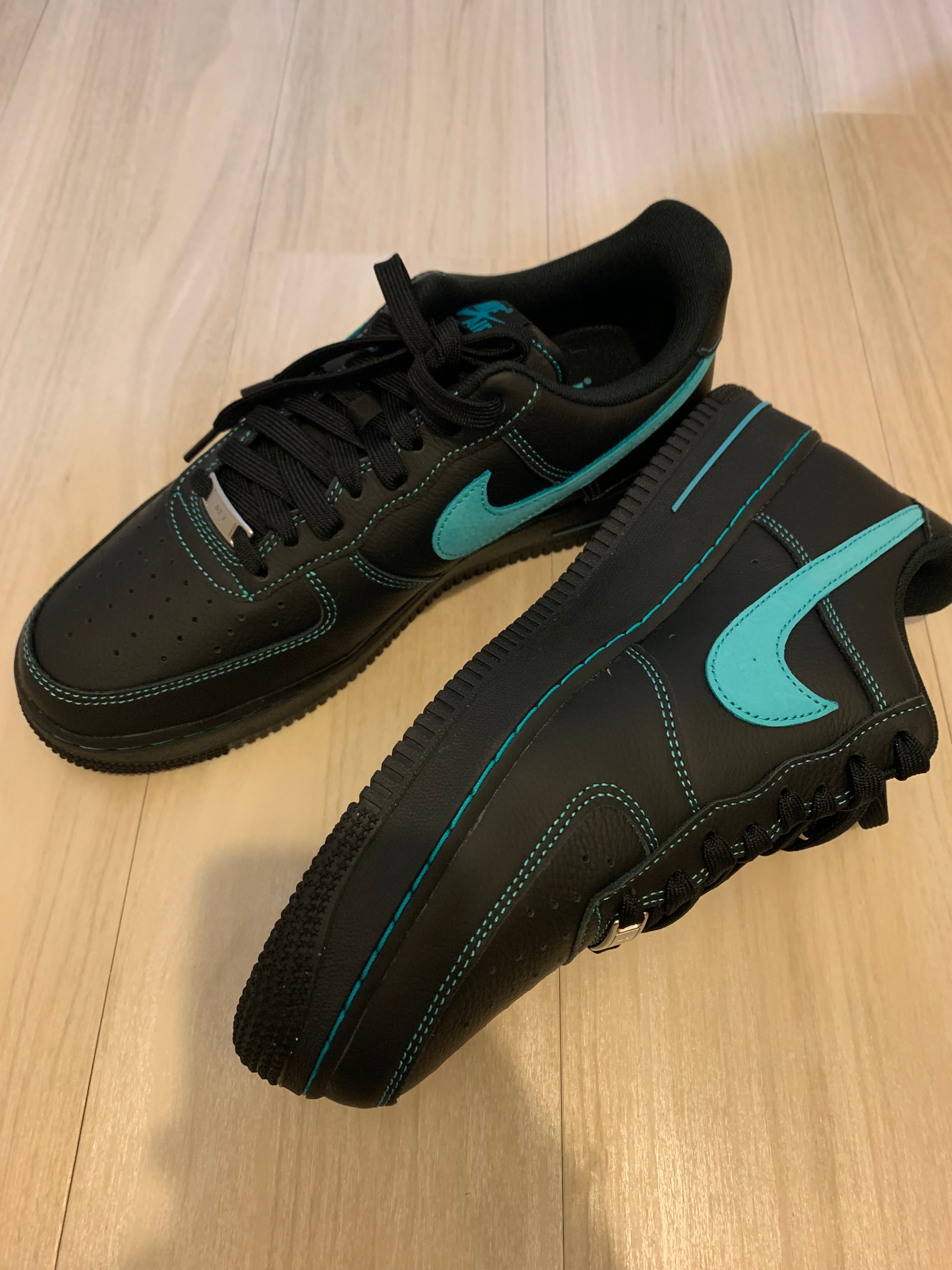 Nike Air Force 1 Low "Black Tiffany"