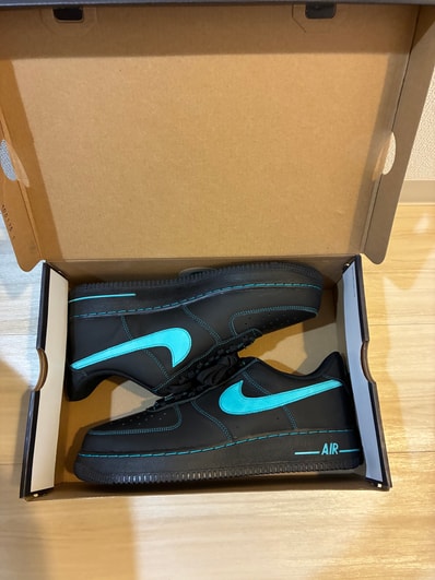 Nike Air Force 1 Low "Black Tiffany"