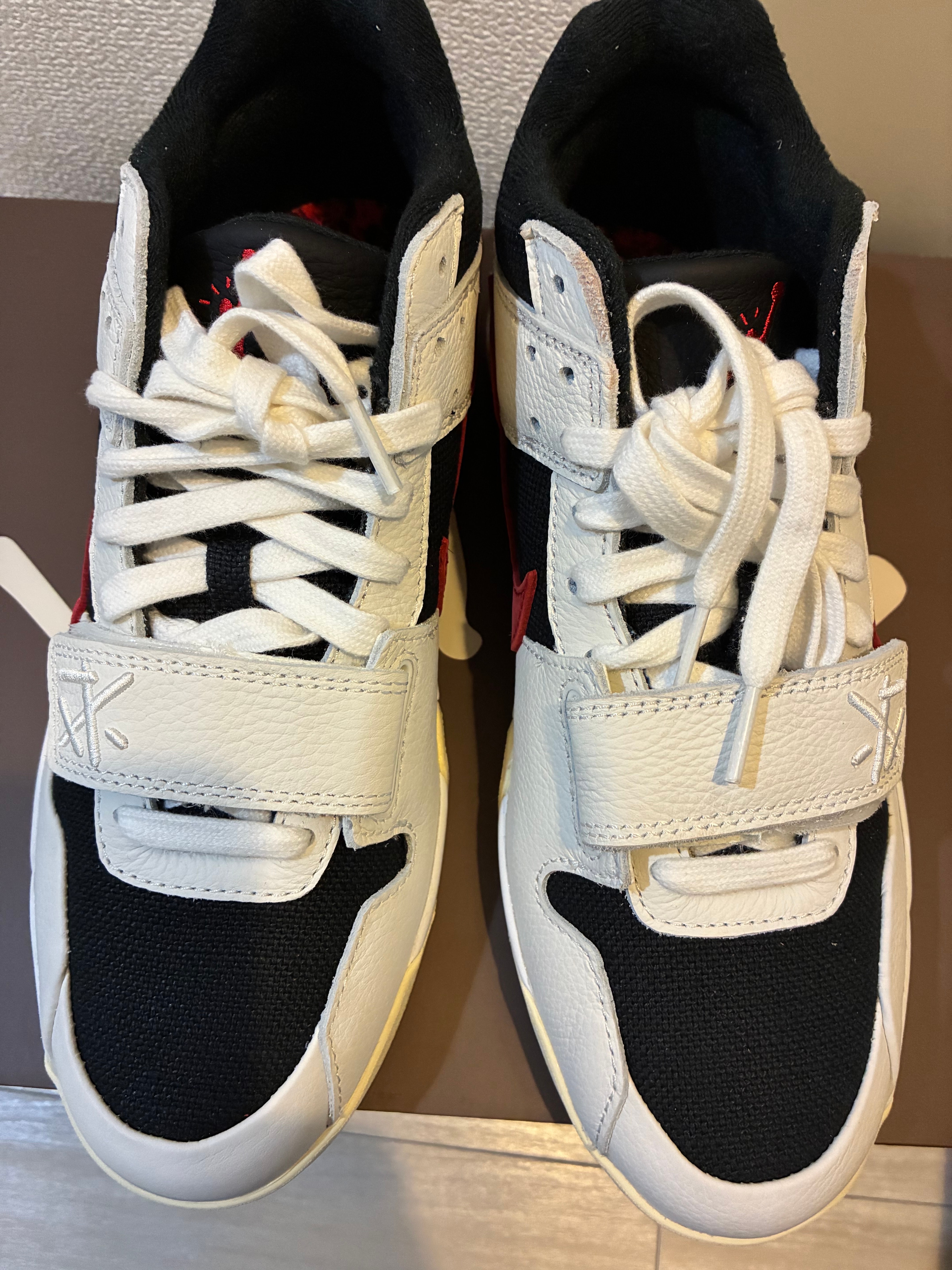 Travis Scott × Nike Jordan Jumpman Jack TR "University Red"