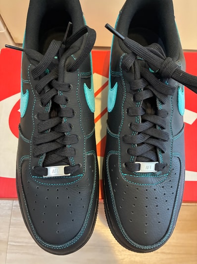 Nike Air Force 1 Low "Black Tiffany"