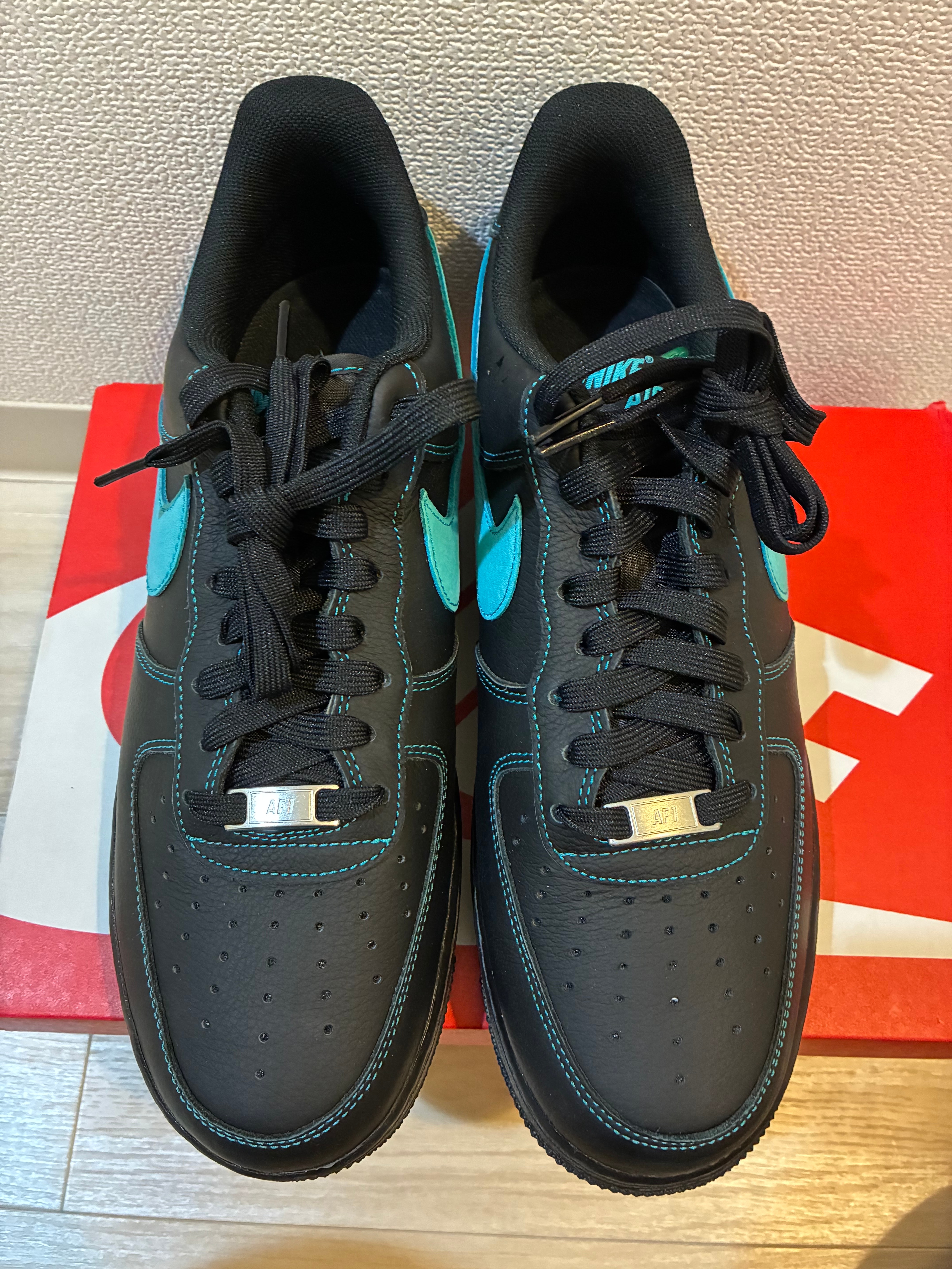 Nike Air Force 1 Low "Black Tiffany"