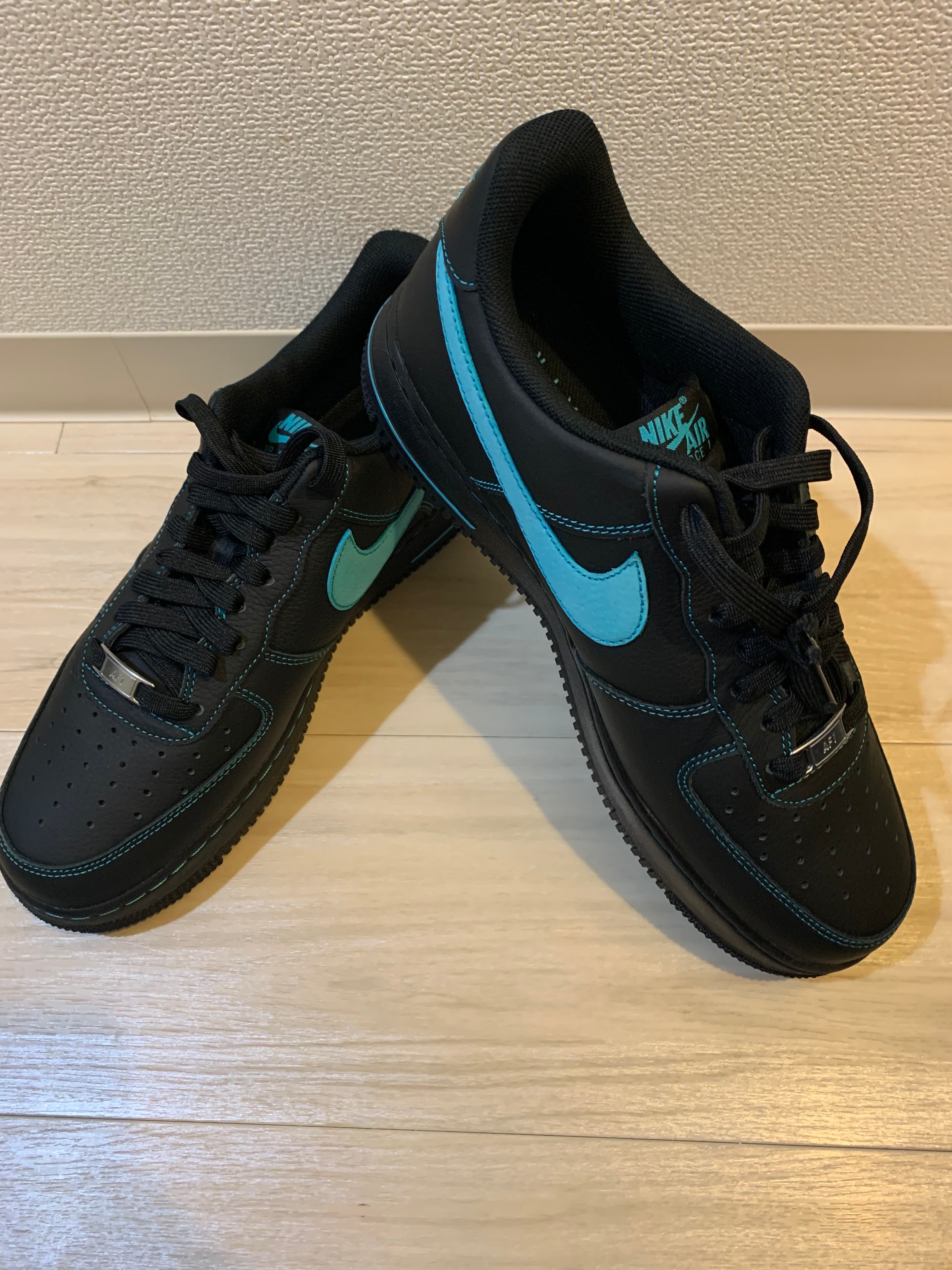 Nike Air Force 1 Low "Black Tiffany"