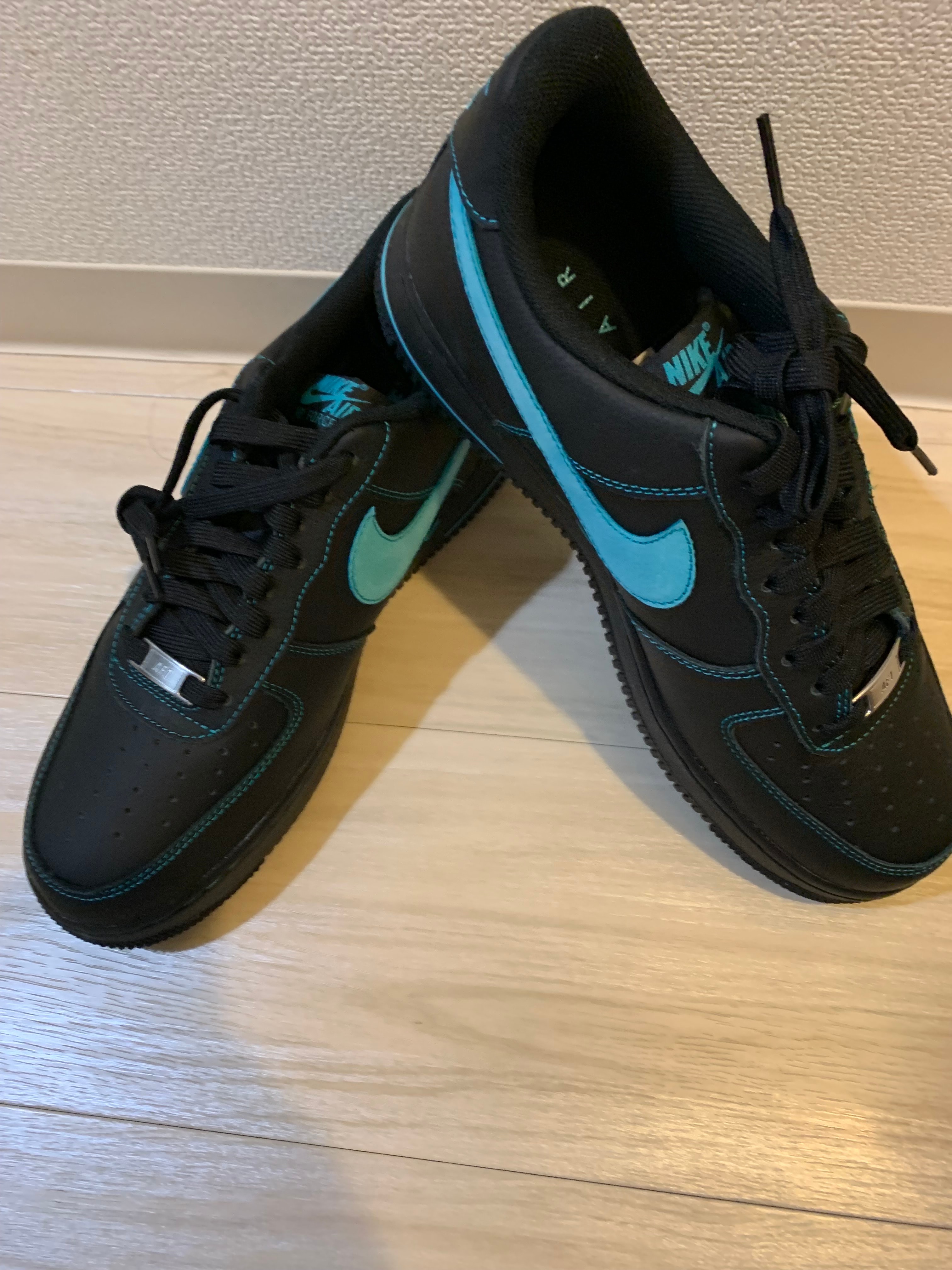 Nike Air Force 1 Low "Black Tiffany"