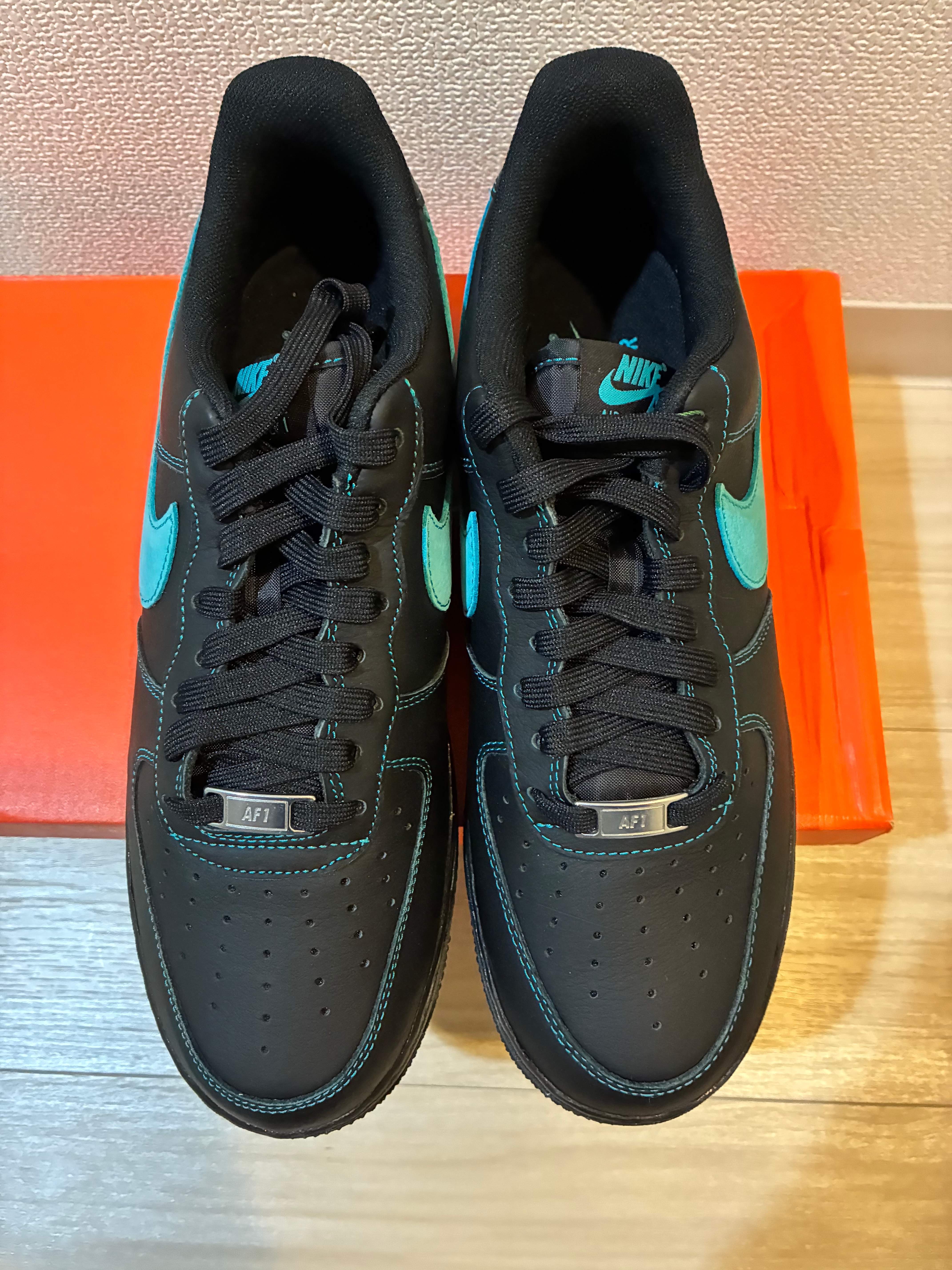 Nike Air Force 1 Low "Black Tiffany"