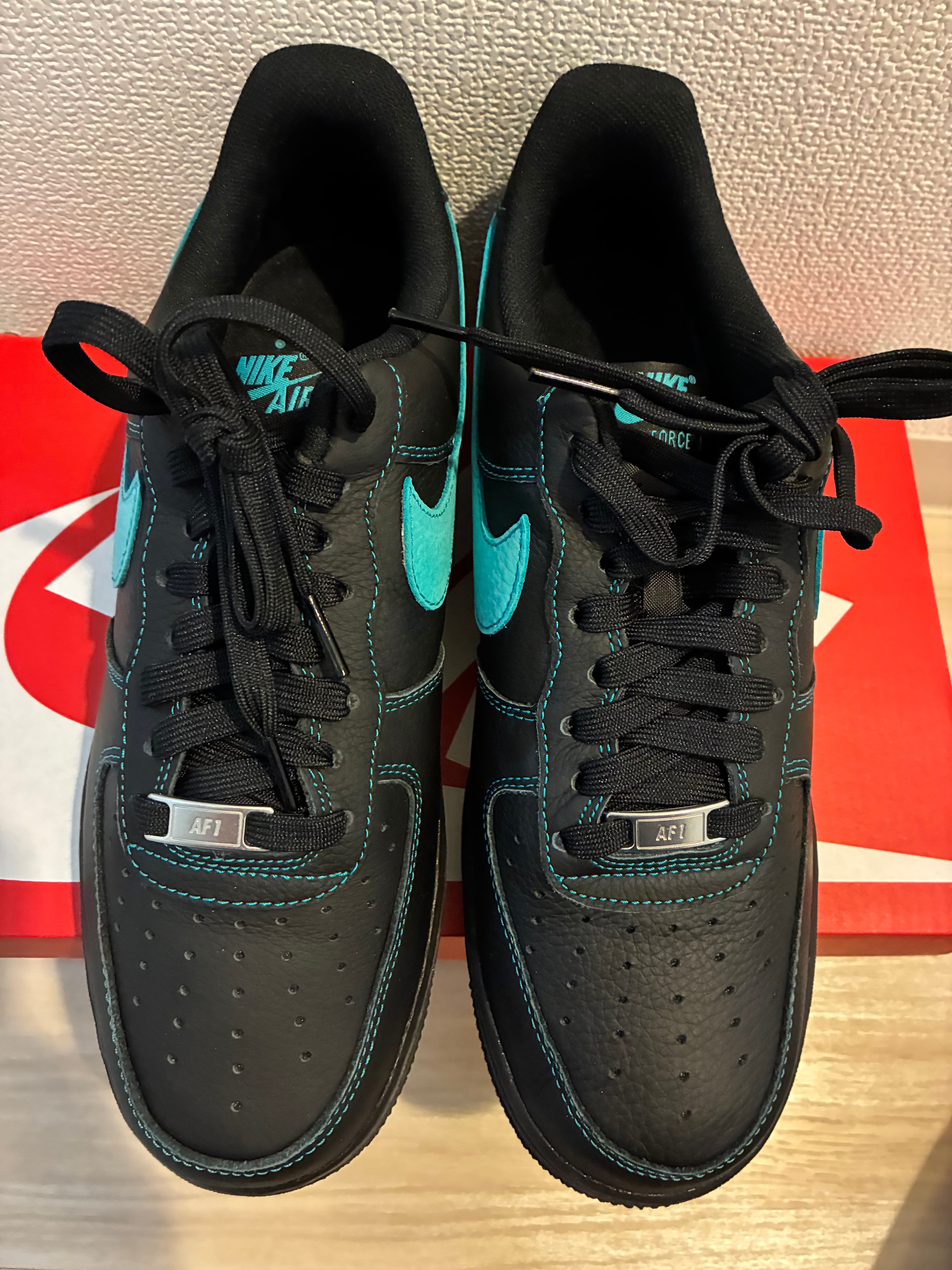 Nike Air Force 1 Low "Black Tiffany"