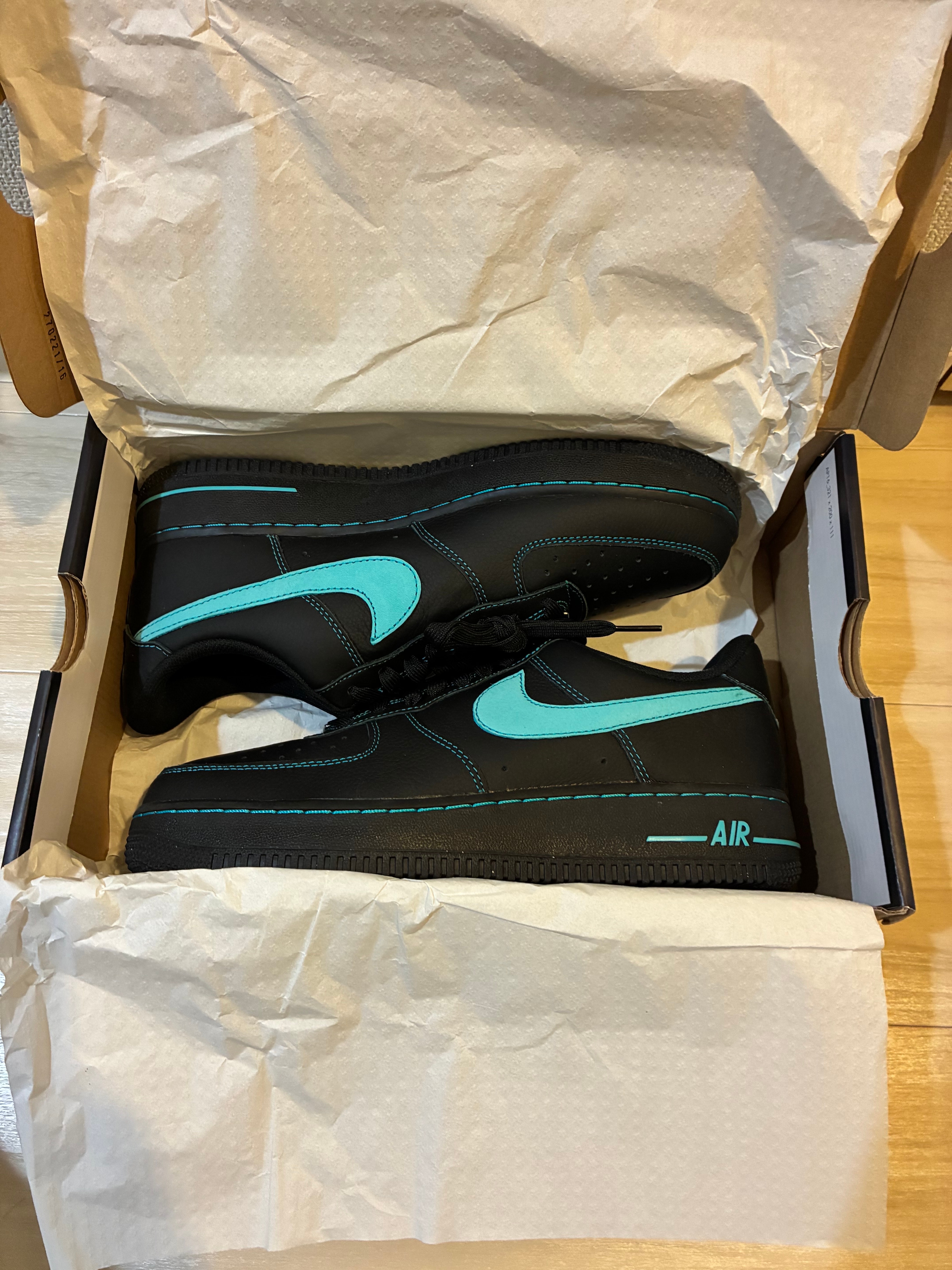Nike Air Force 1 Low "Black Tiffany"