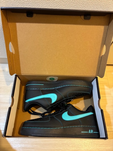 Nike Air Force 1 Low "Black Tiffany"