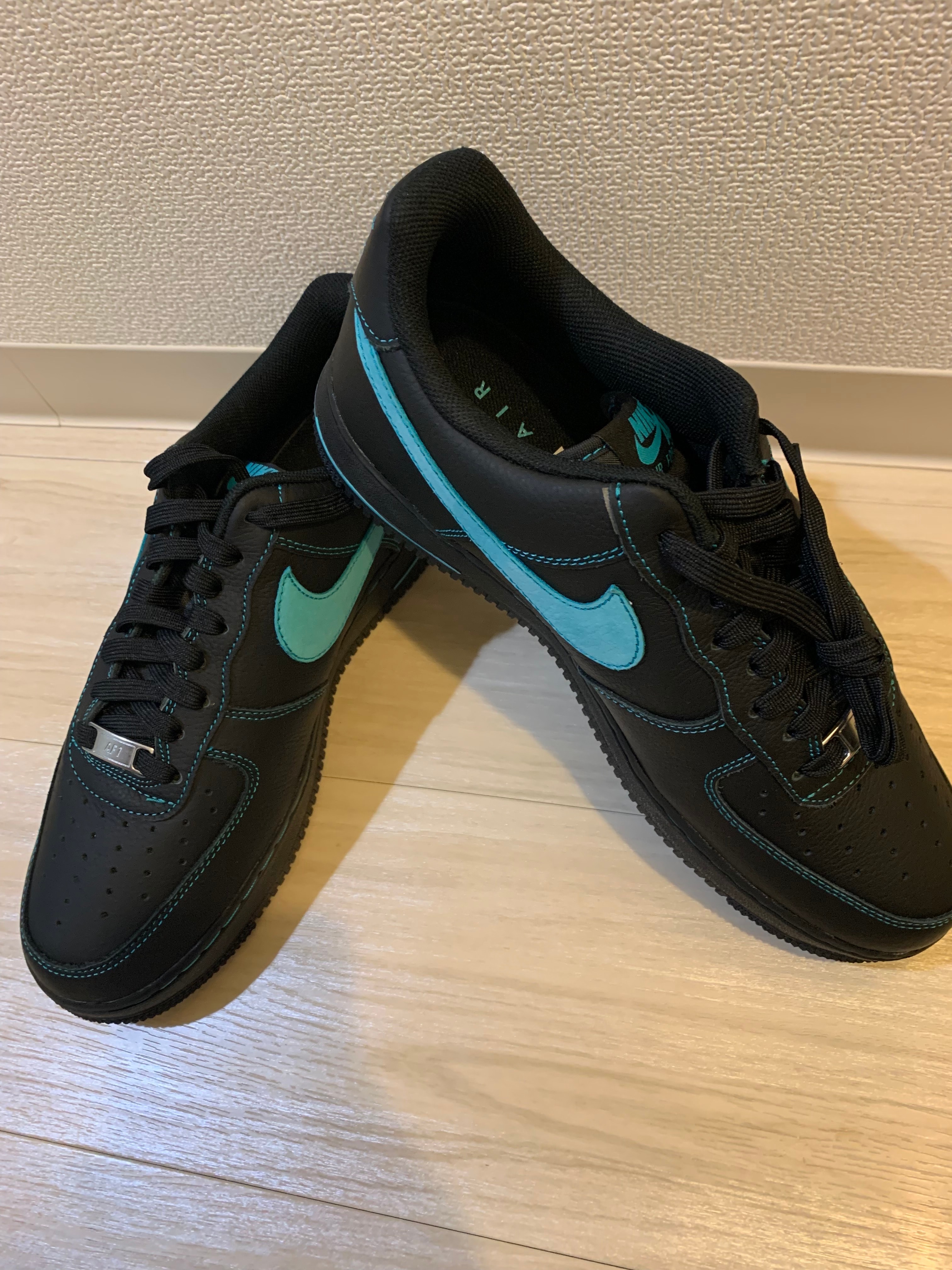 ナイキ エアフォース1 ロー "ブラックティファニー"