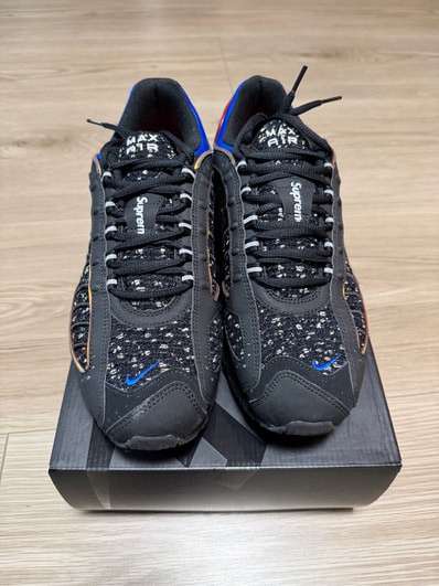 Supreme × Nike Air Max Tailwind 4 "Black"