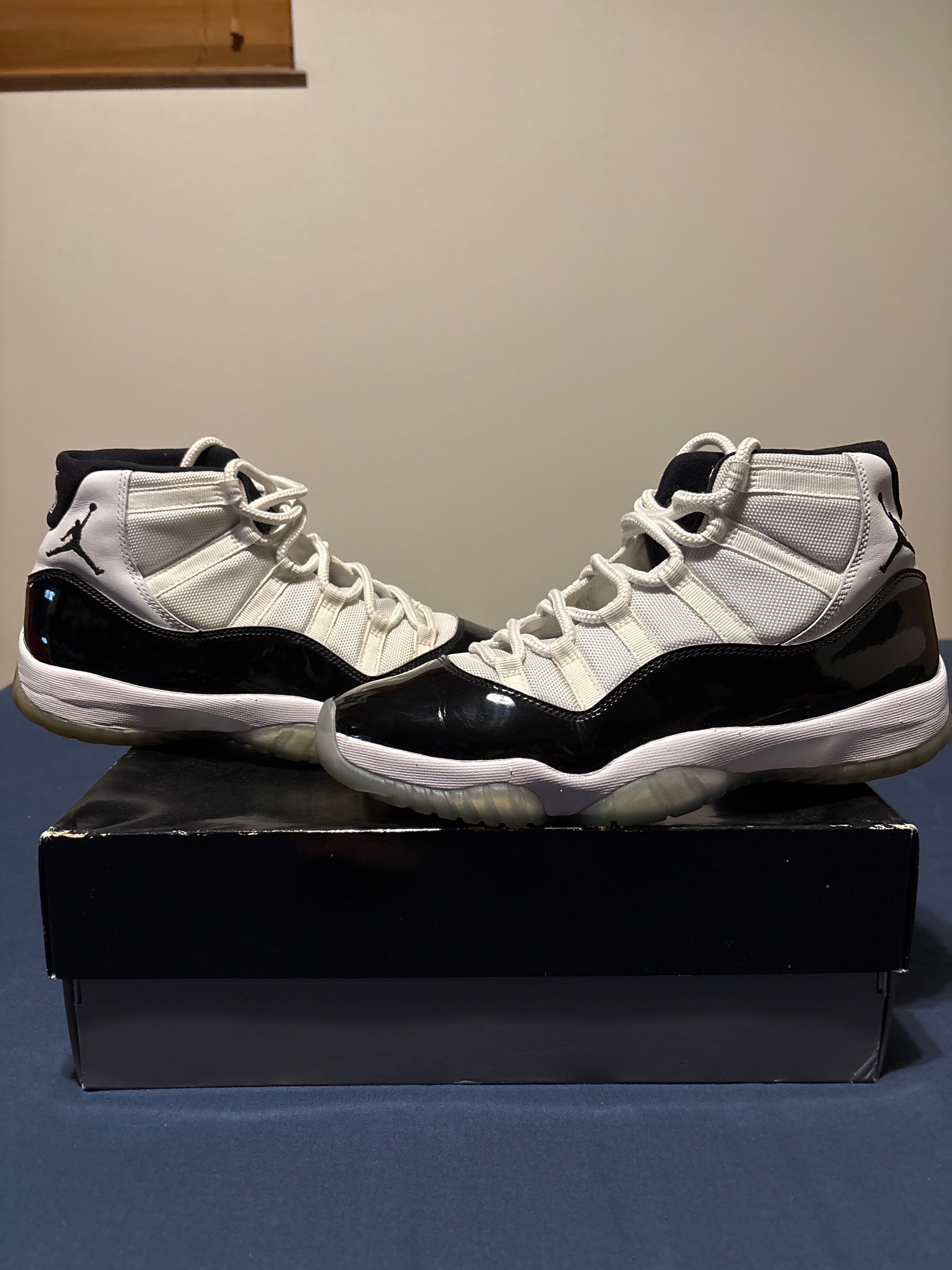 Nike Air Jordan 11 Retro "Concord" (2018)