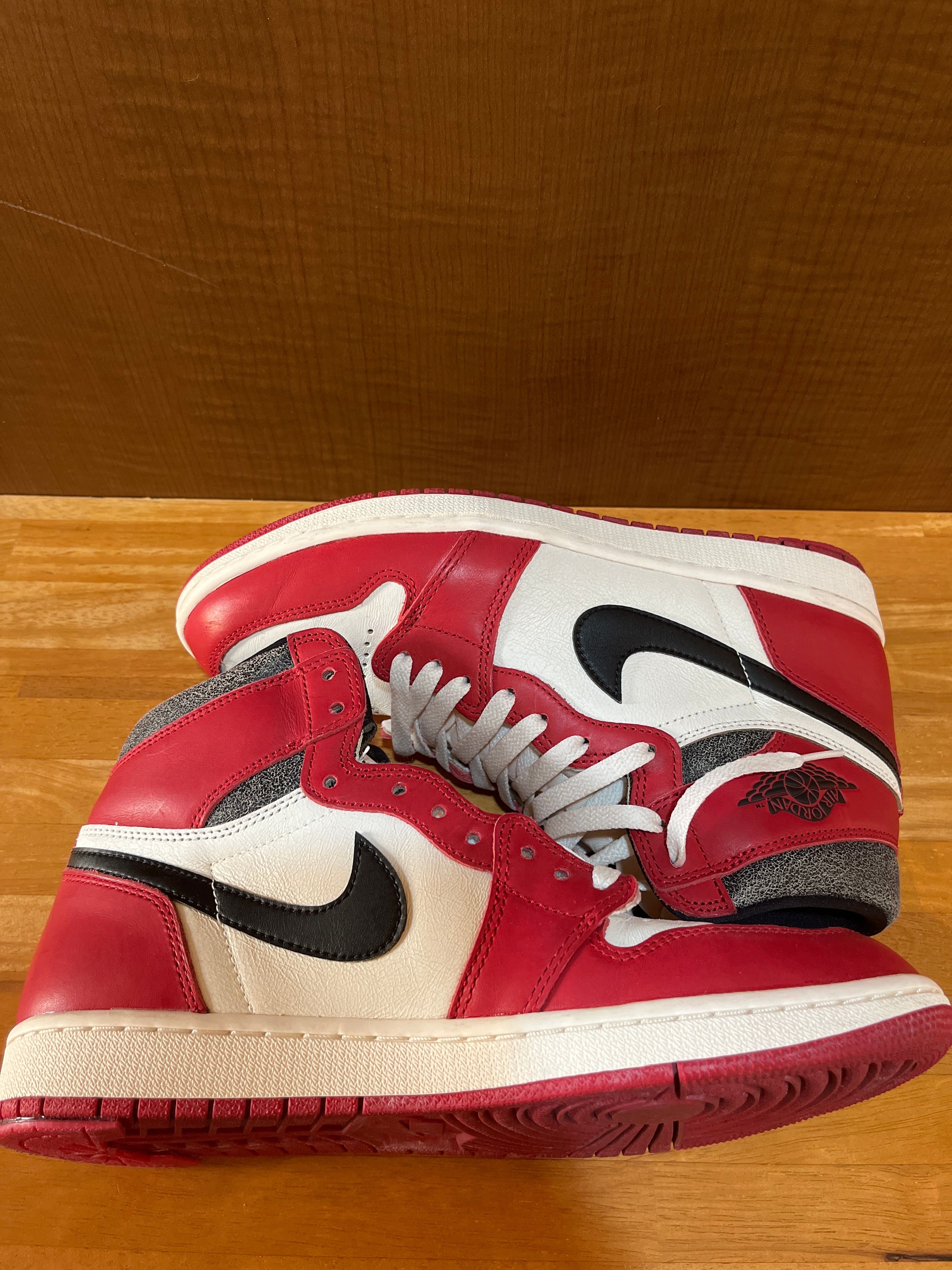 Nike Air Jordan 1 High OG "Lost & Found/Chicago"