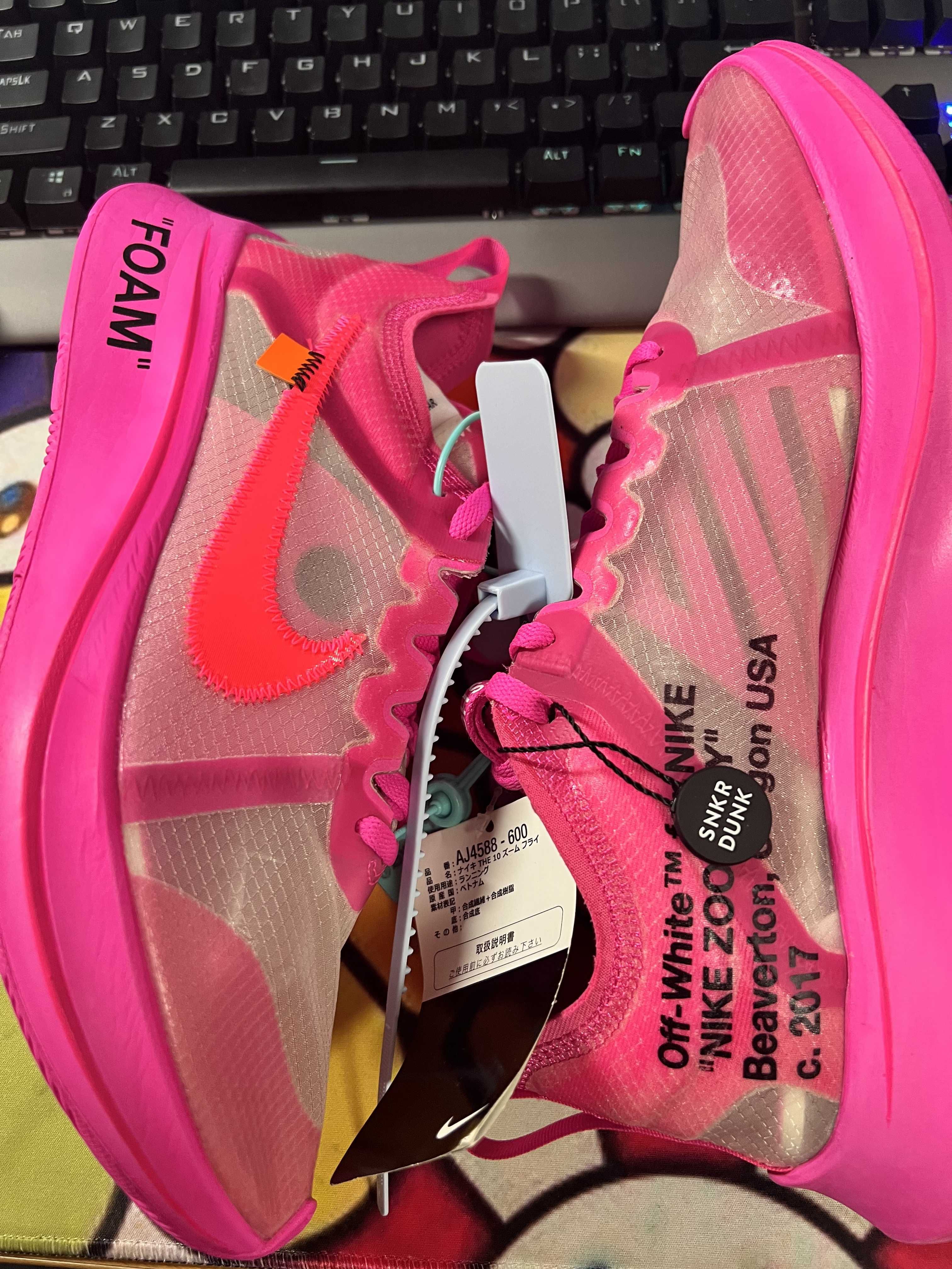 Off-White × Nike Zoom Fly "Pink"