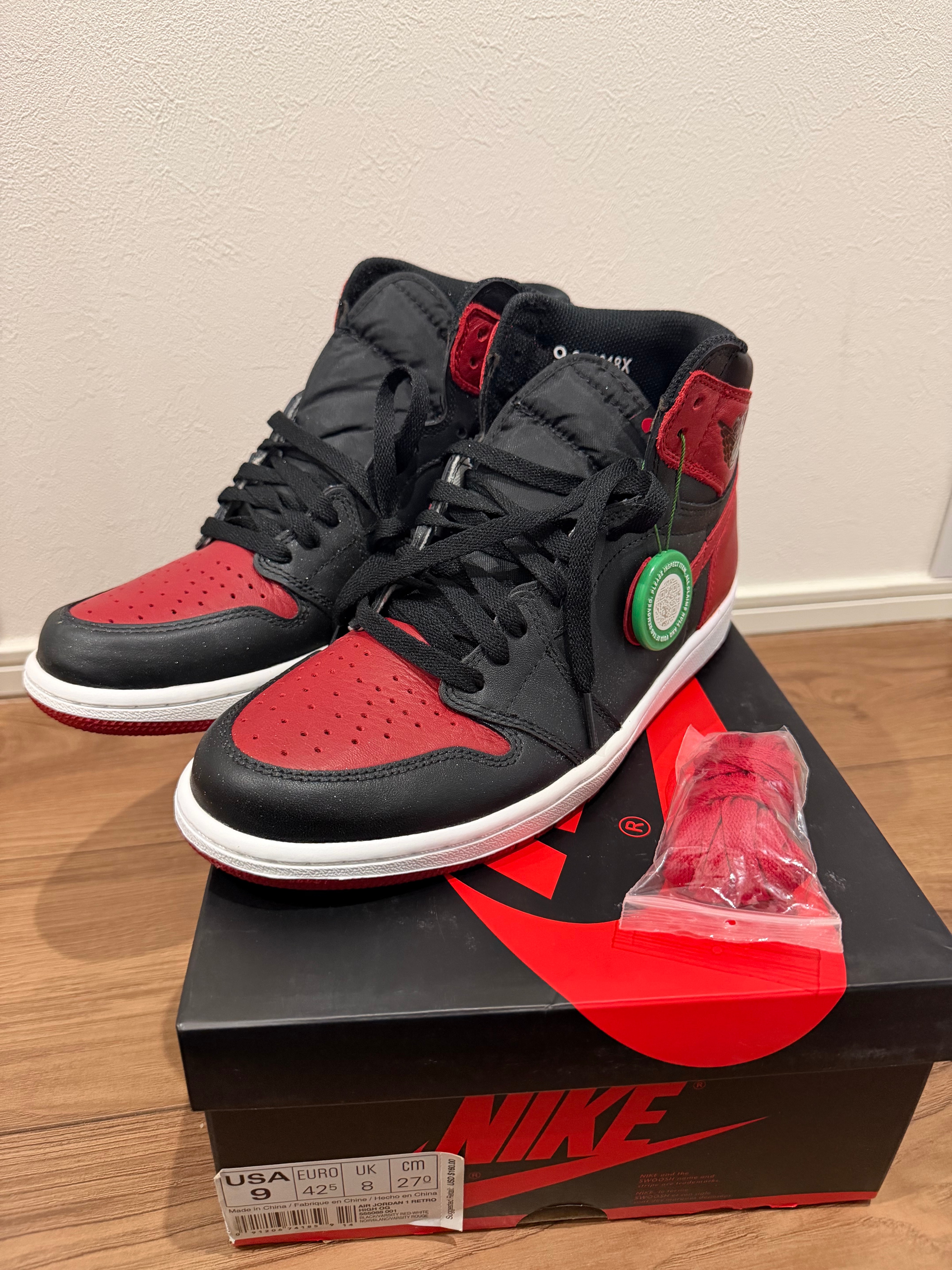 ナイキ エアジョーダン1 レトロ ハイ OG "ブレッド/バンド"