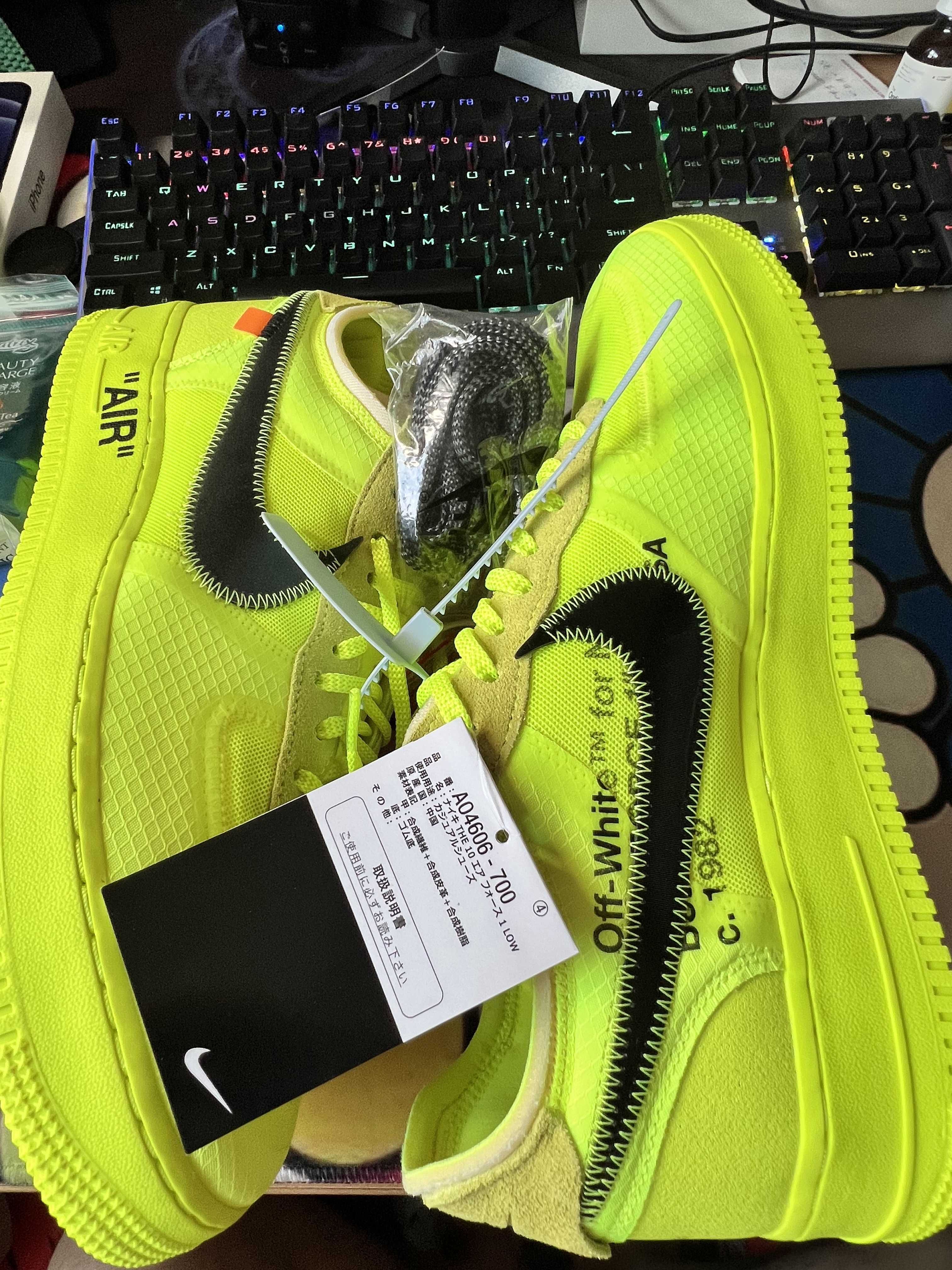Off-White × Nike Air Force 1 Low "Volt"