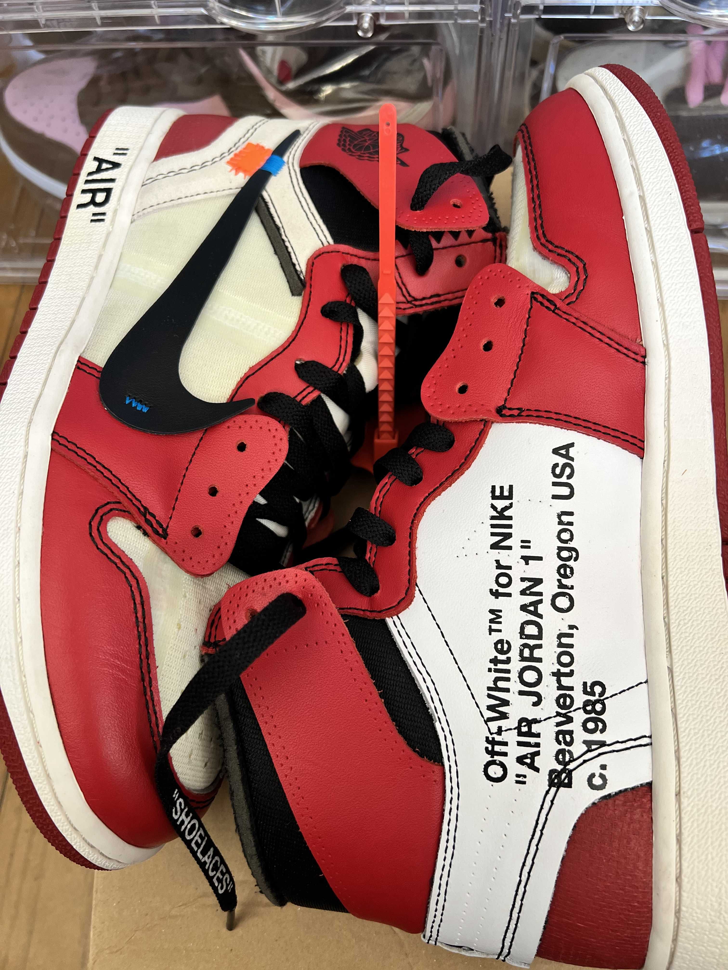 Off-White × Nike Air Jordan 1 Retro High The Ten "Chicago"
